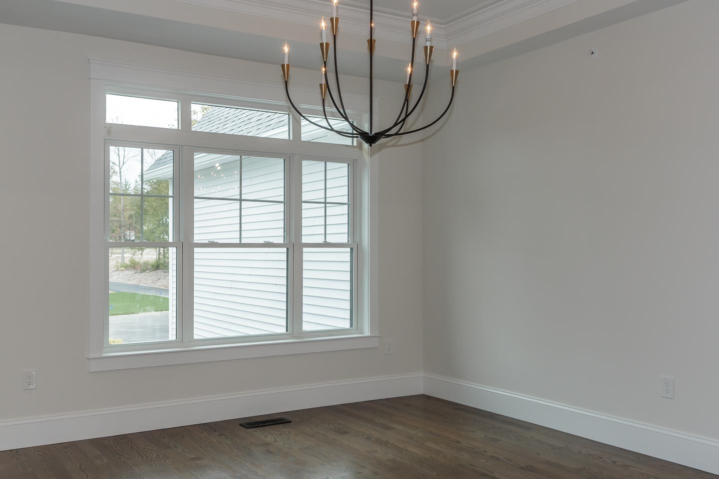 36 Westover Ln, Bow, NH 03304