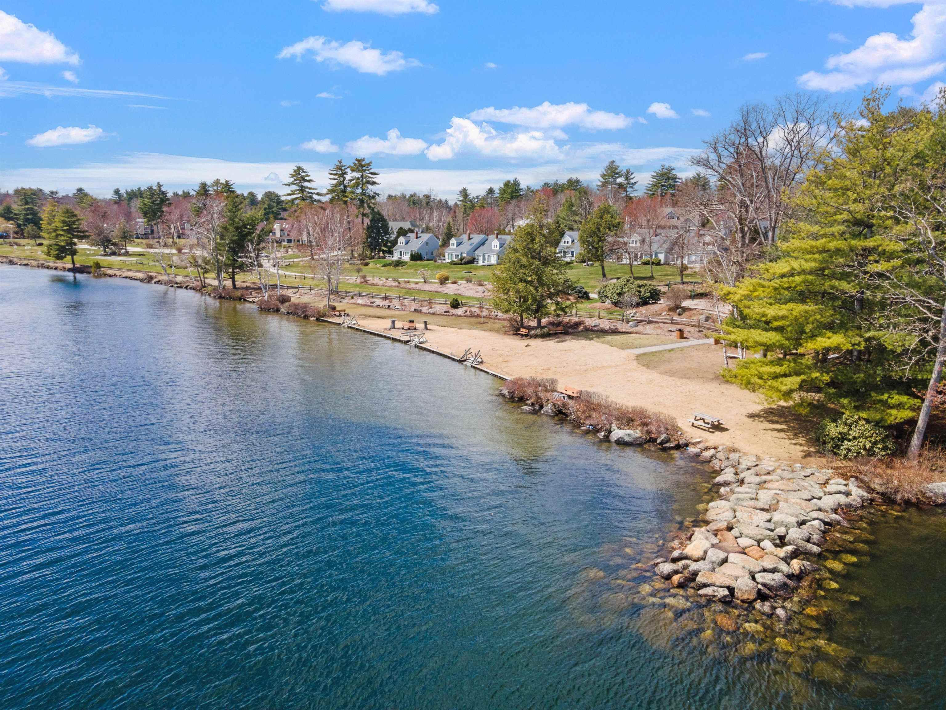 11 Lantern Cir, Laconia, NH 03246