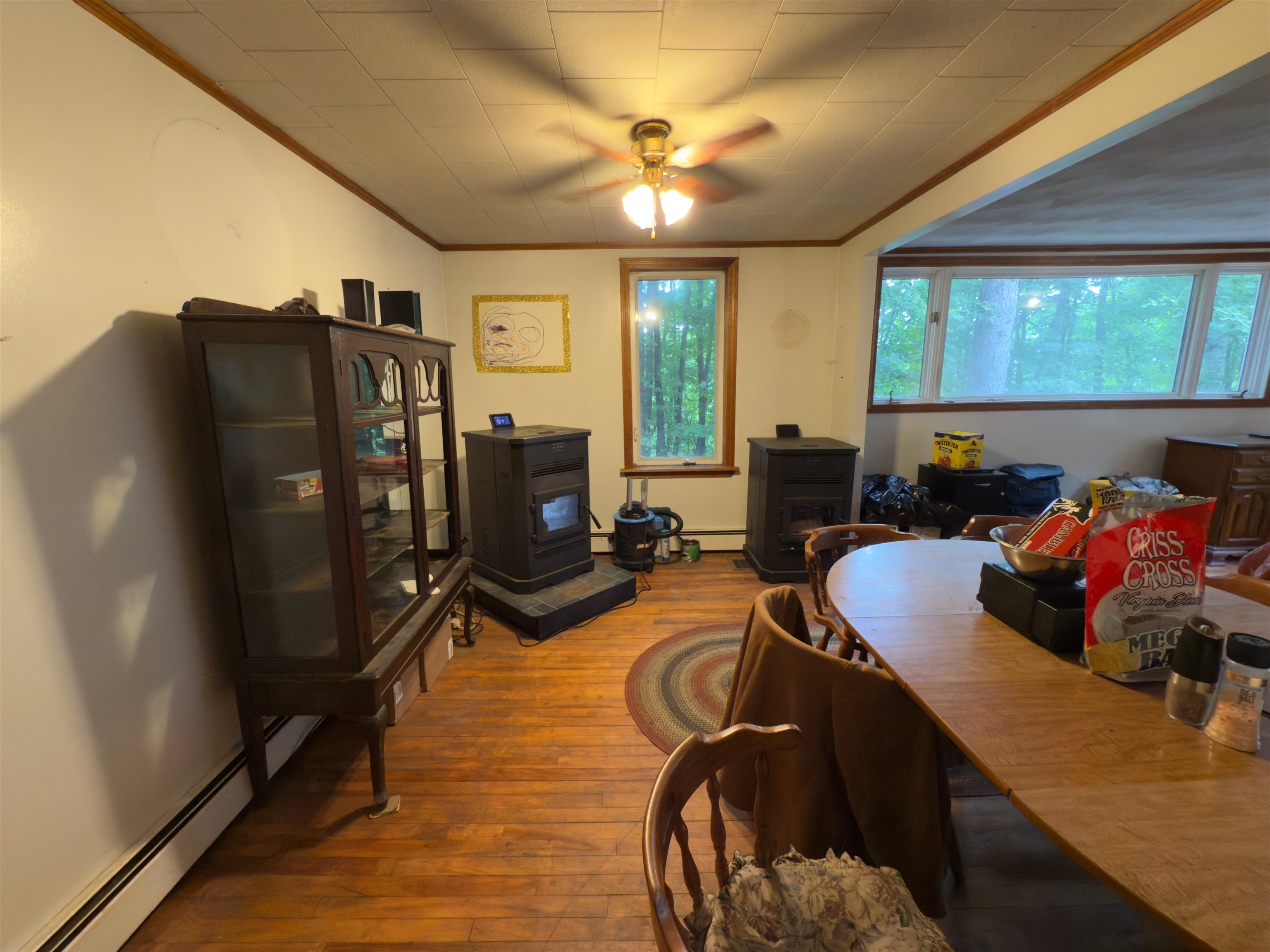 58 Hemlock Ln, Berlin, NH 03570