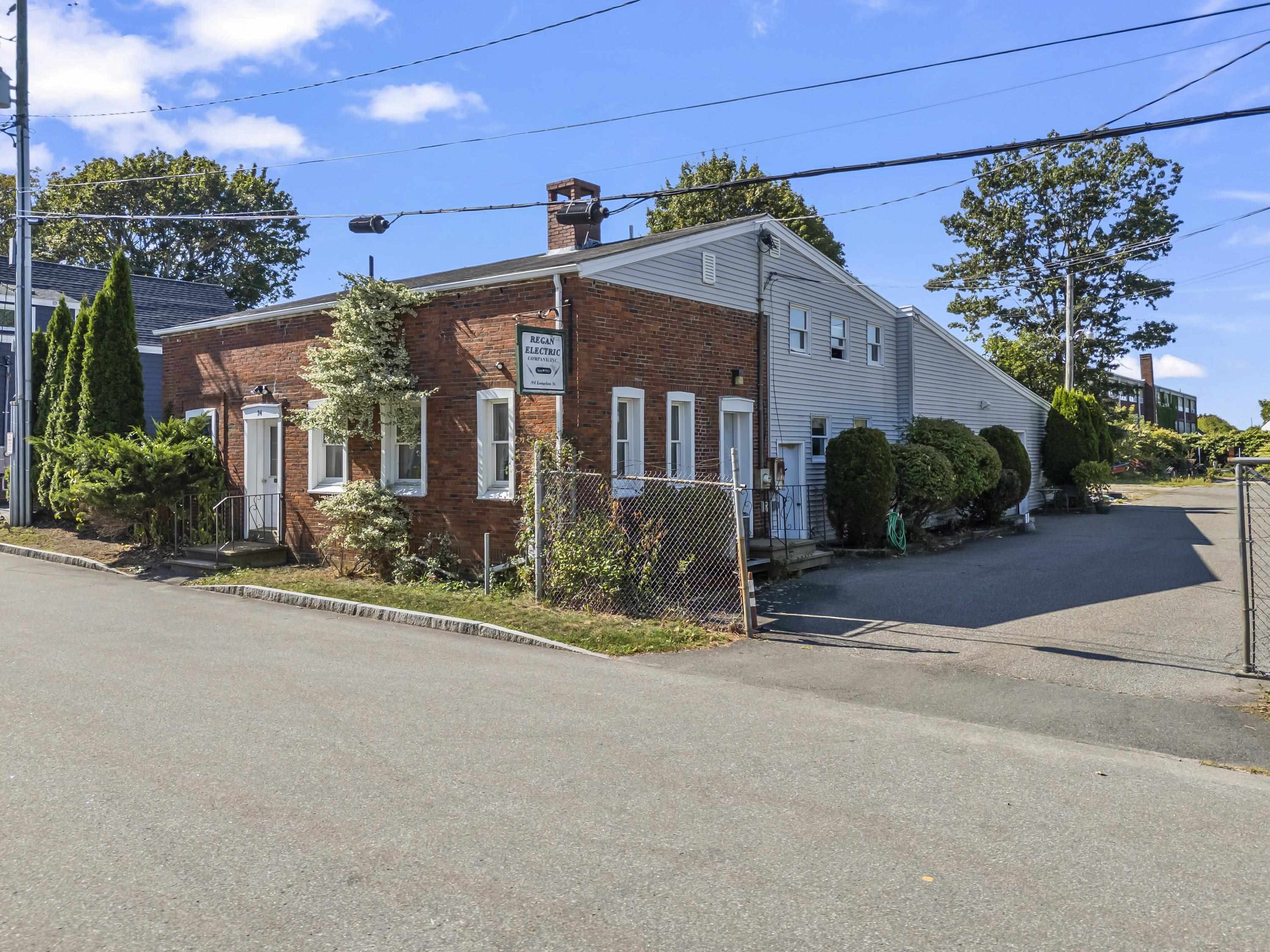 94 Langdon St, Portsmouth, NH 03801