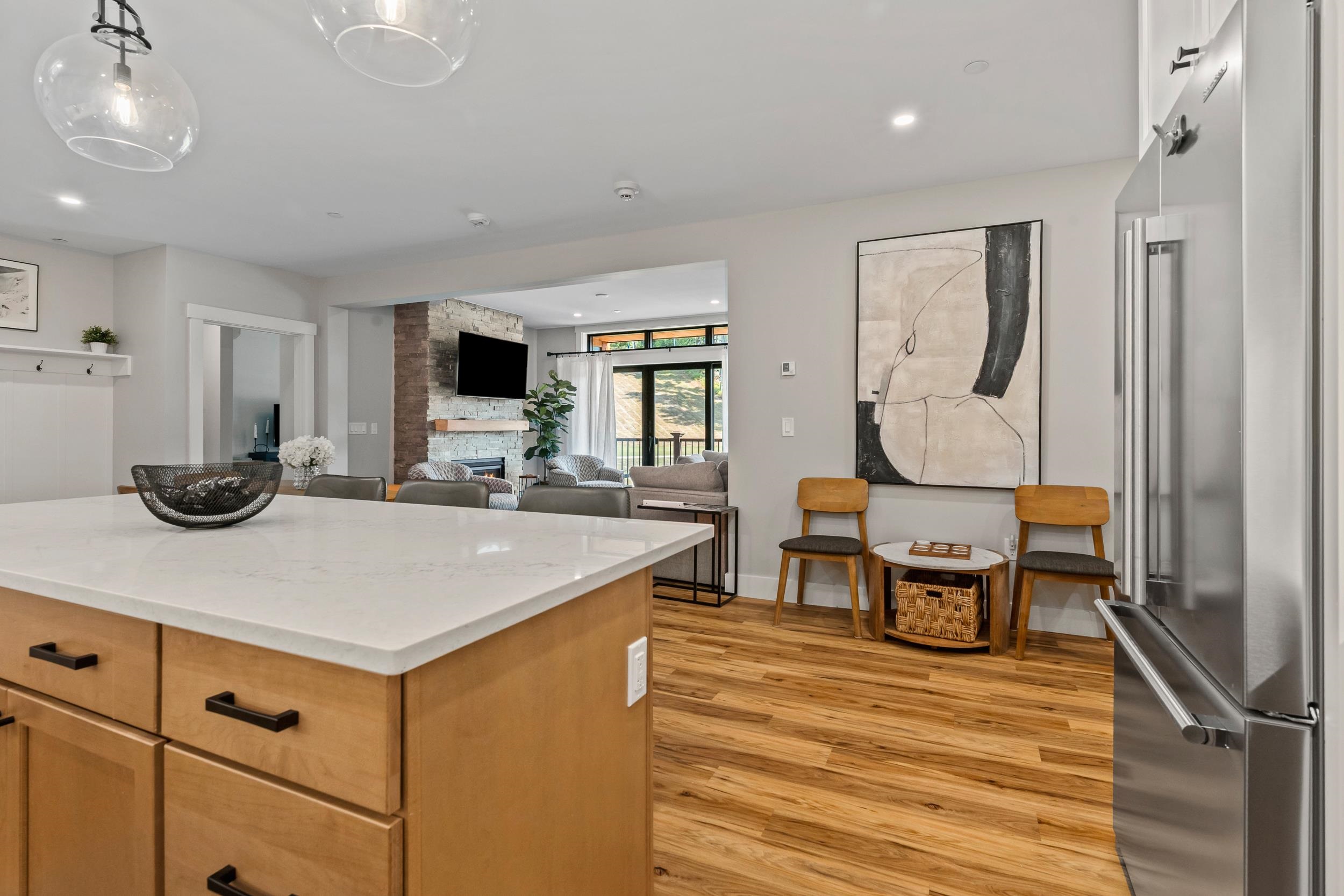 243 Skimobile Rd, Conway, NH 03860