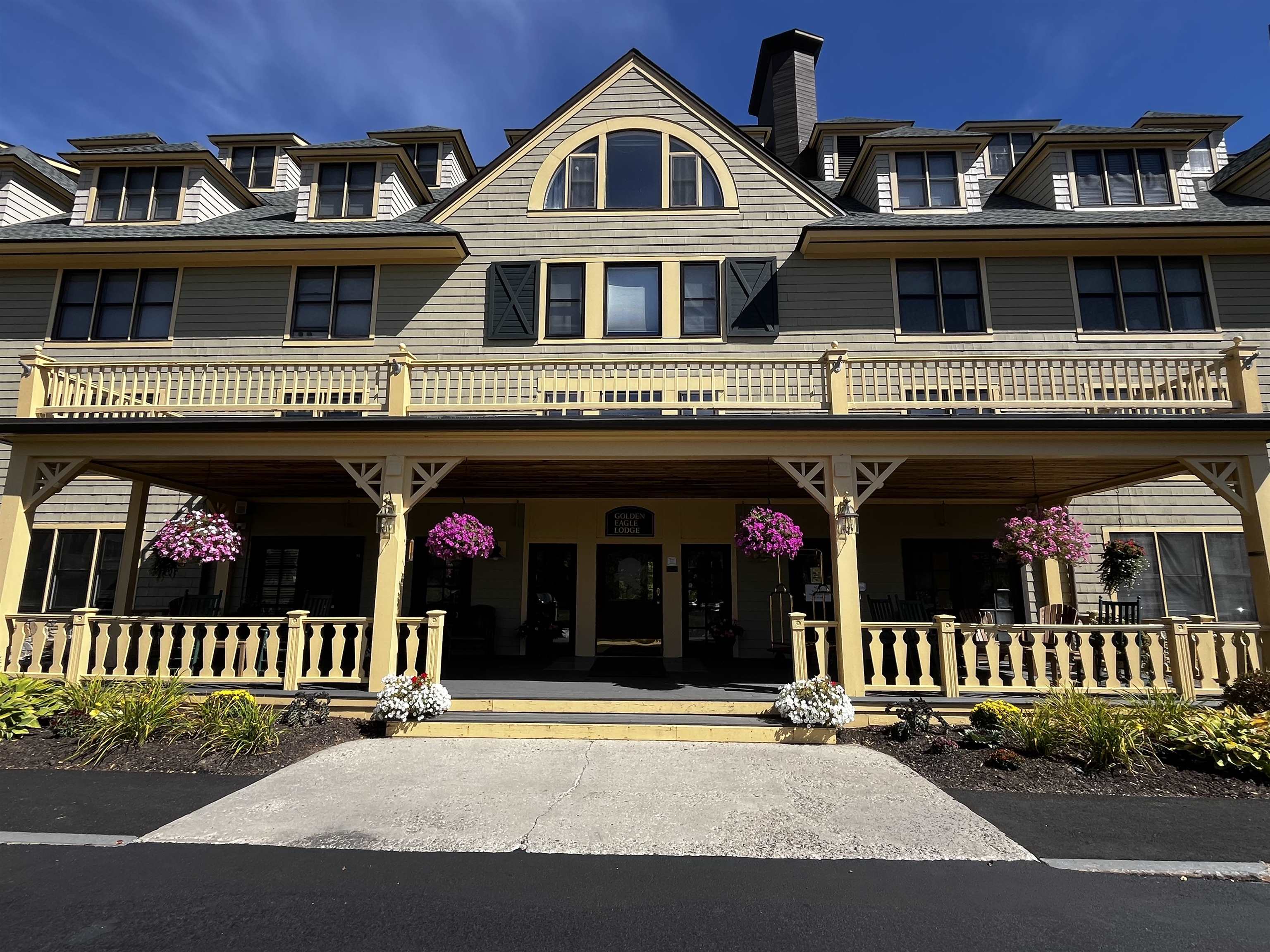 Featured Listing Photo