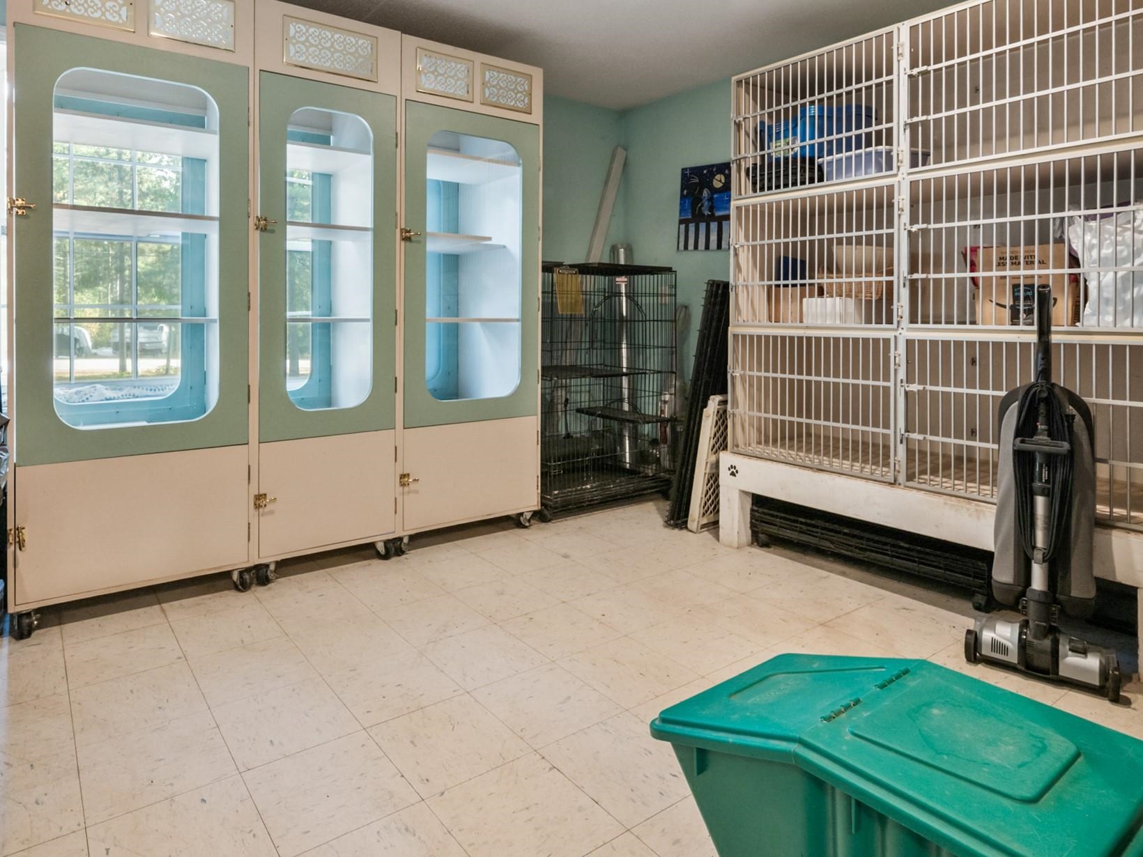 101 Ossipee Lake Rd, Tamworth, NH 03886