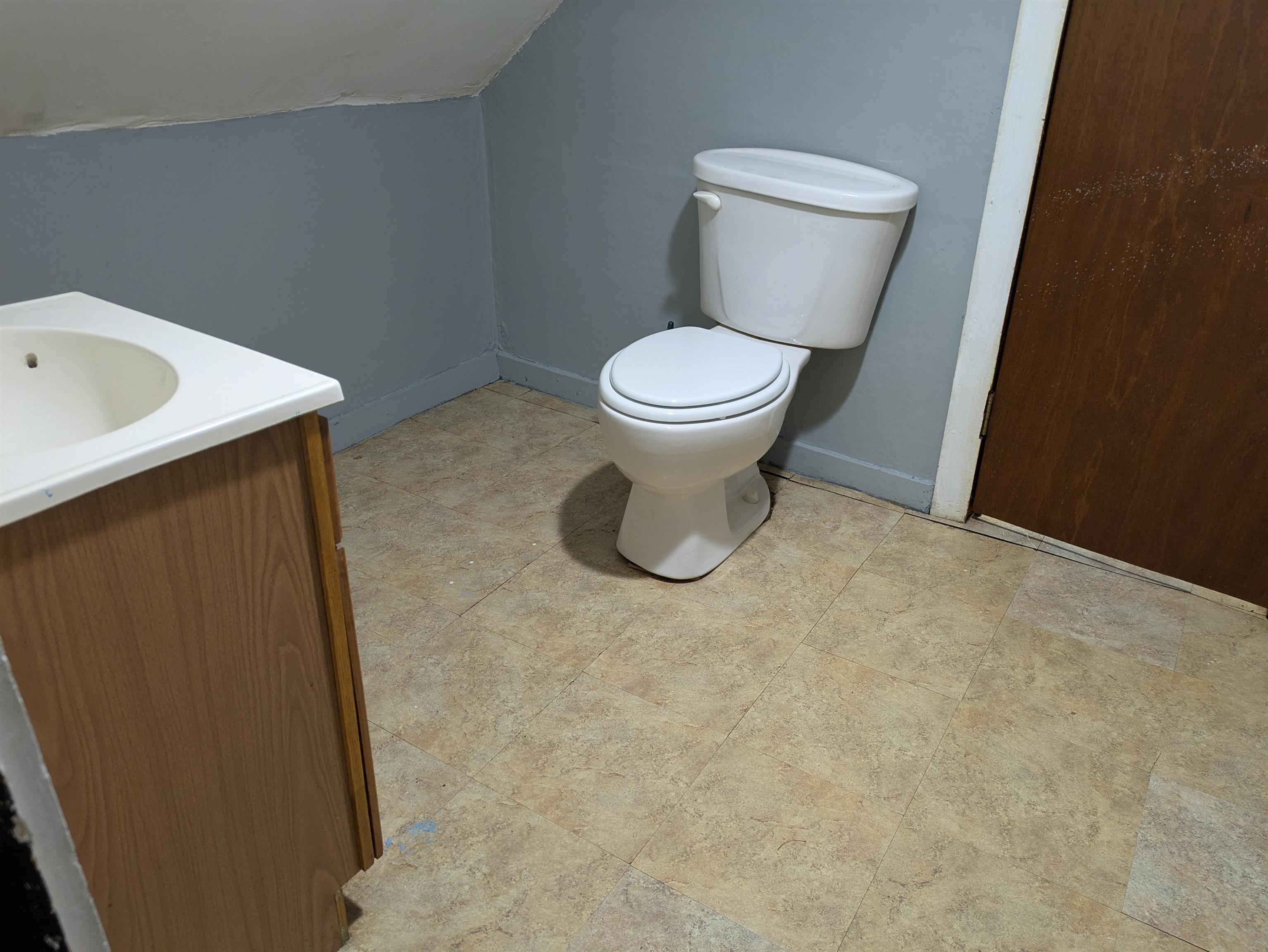 13 Hillside Ave, Northumberland, NH 03582