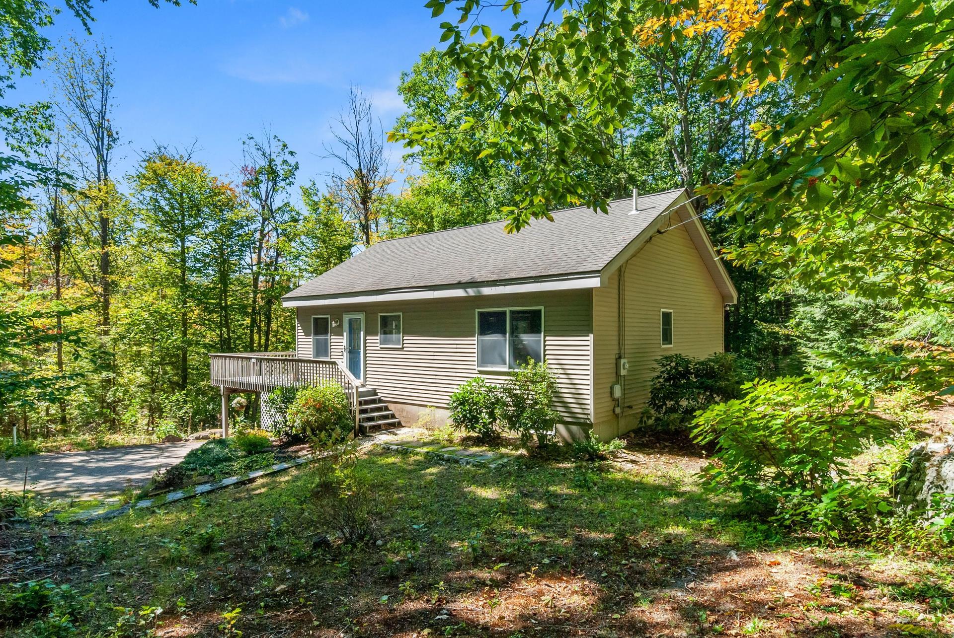 134 Chestnut Dr, Gilford, NH 03249