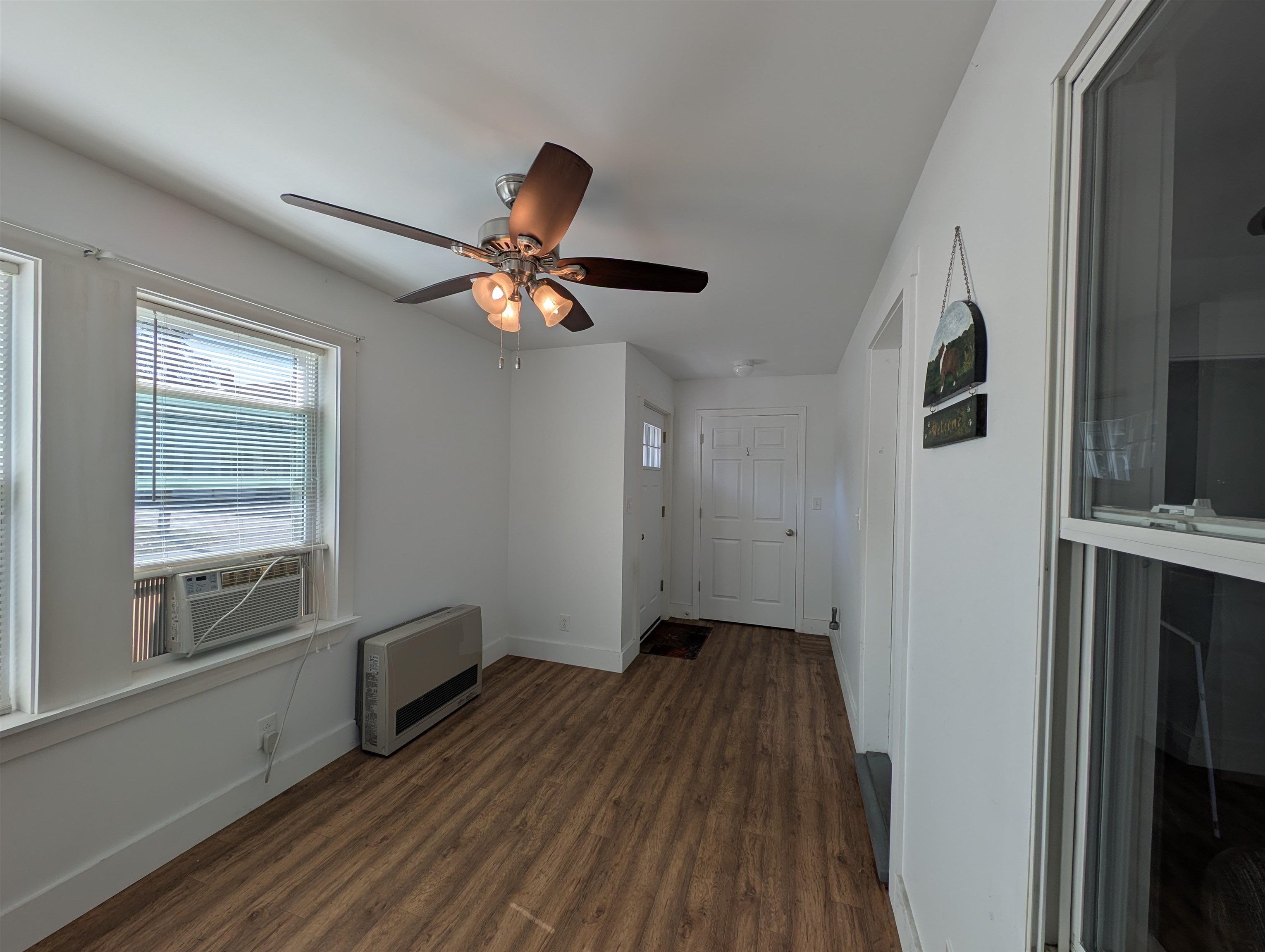 23 Pine St, Gorham, NH 03581