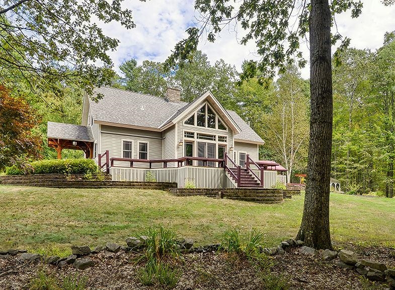 33 Maclean Rd, Alstead, NH 03602