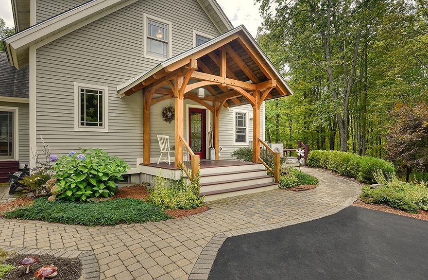 33 Maclean Rd, Alstead, NH 03602