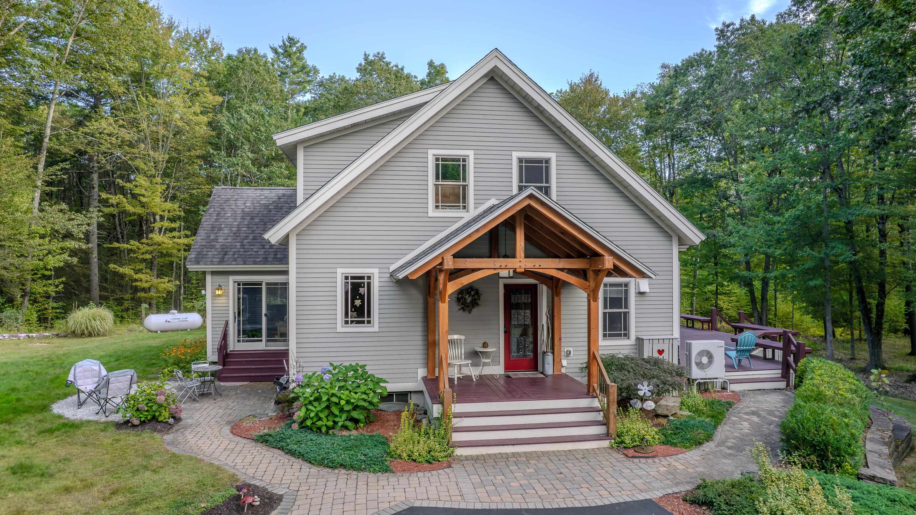 33 Maclean Rd, Alstead, NH 03602