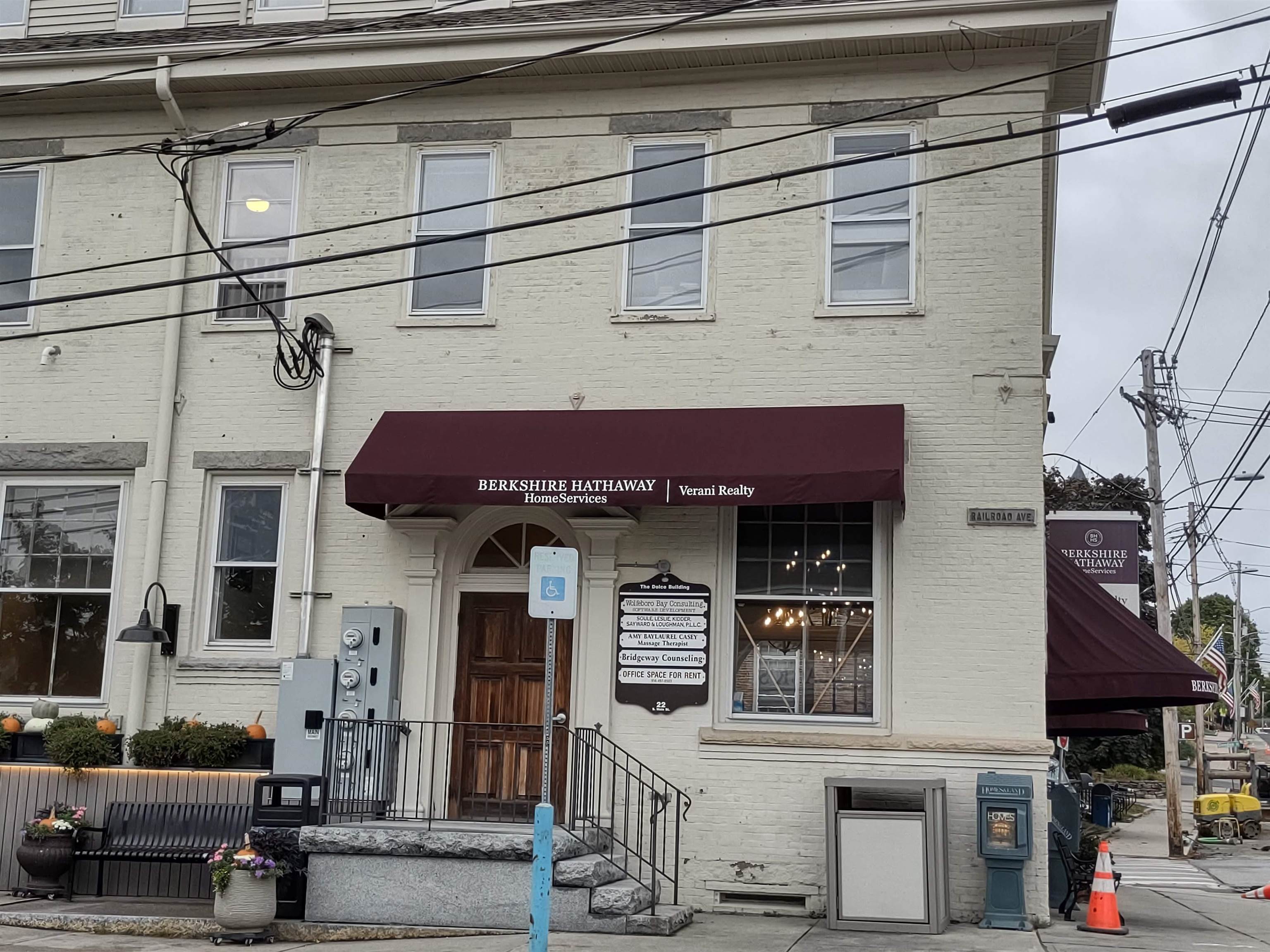 22 South Main Street — photo 3