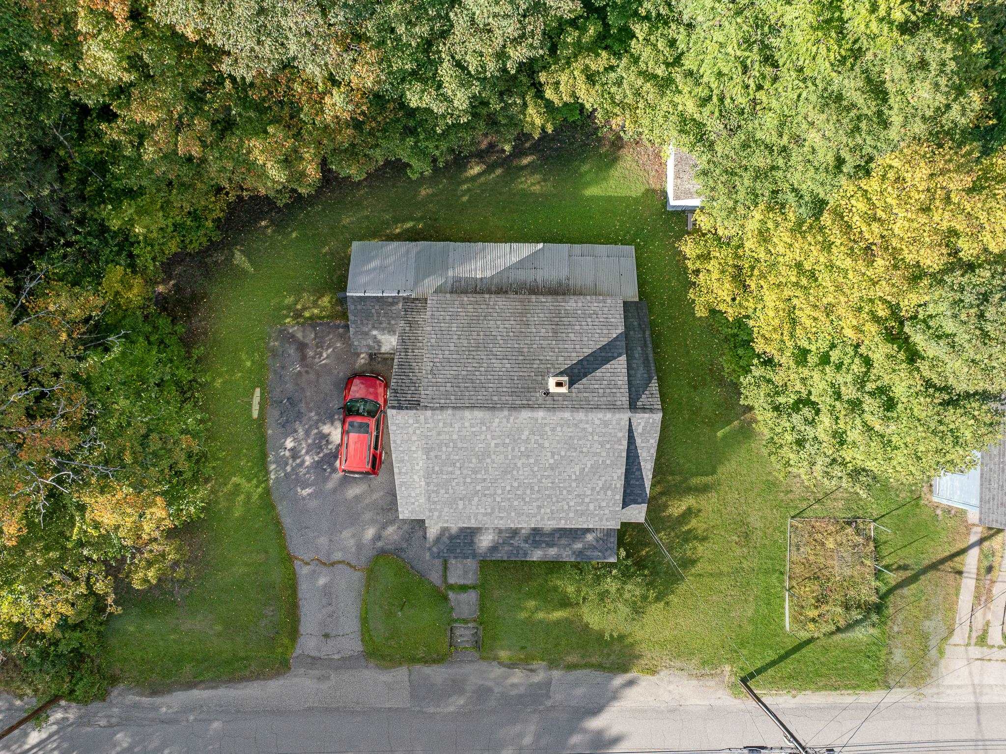 21 Spring St, Colebrook, NH 03576