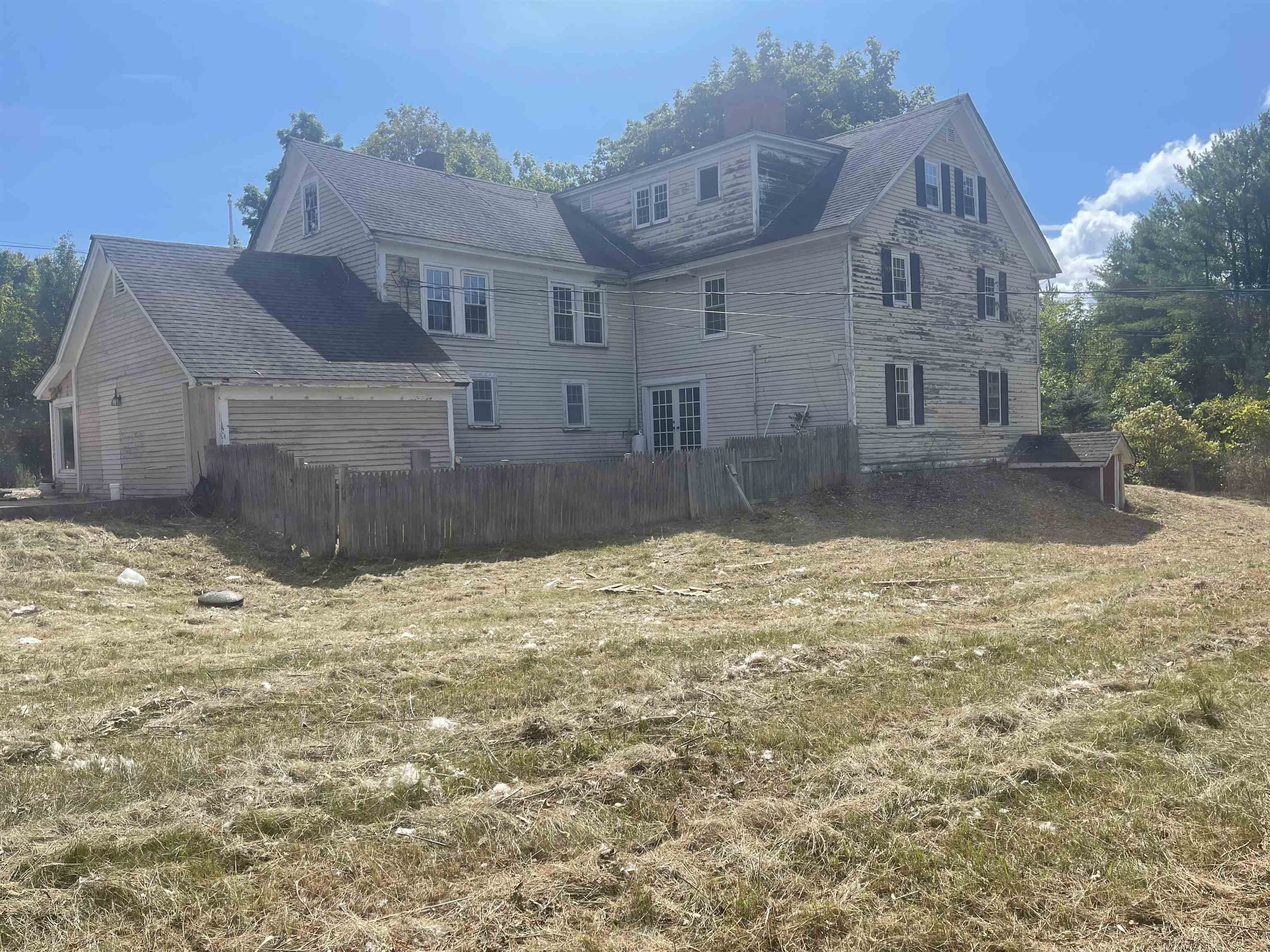 221 New Durham Road — photo 2