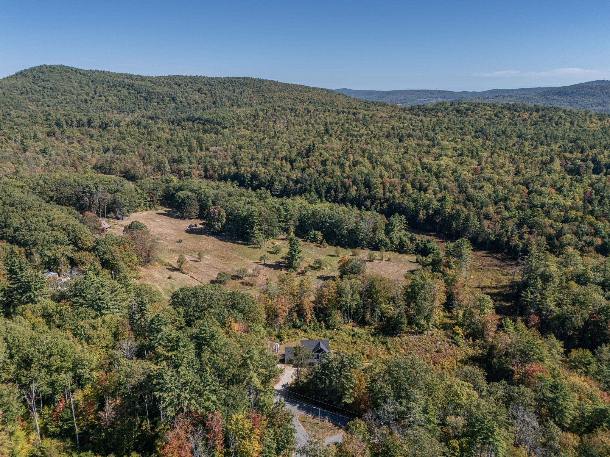 1 Pierce Lake Rd, Antrim, NH 03440