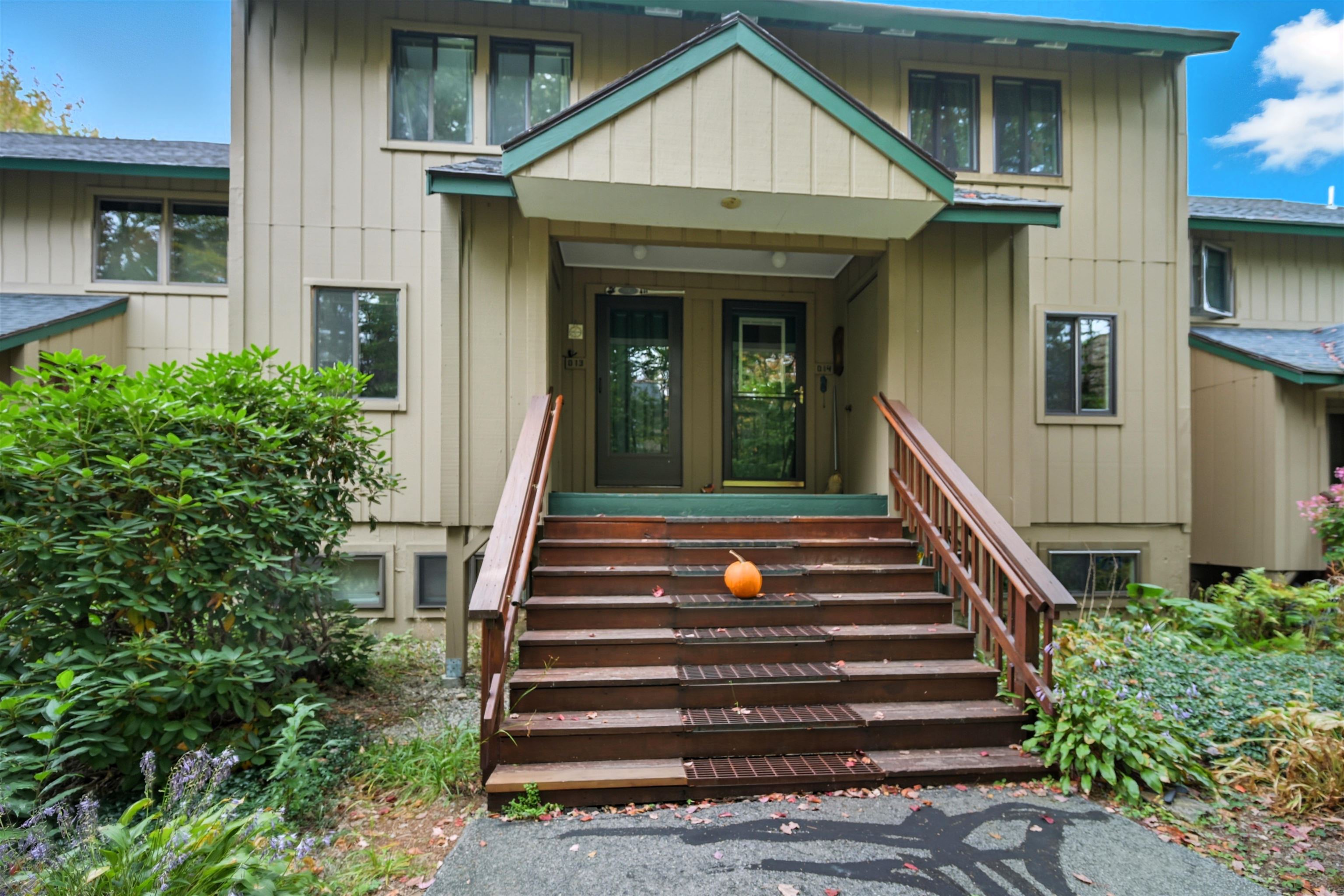 Featured Listing Photo