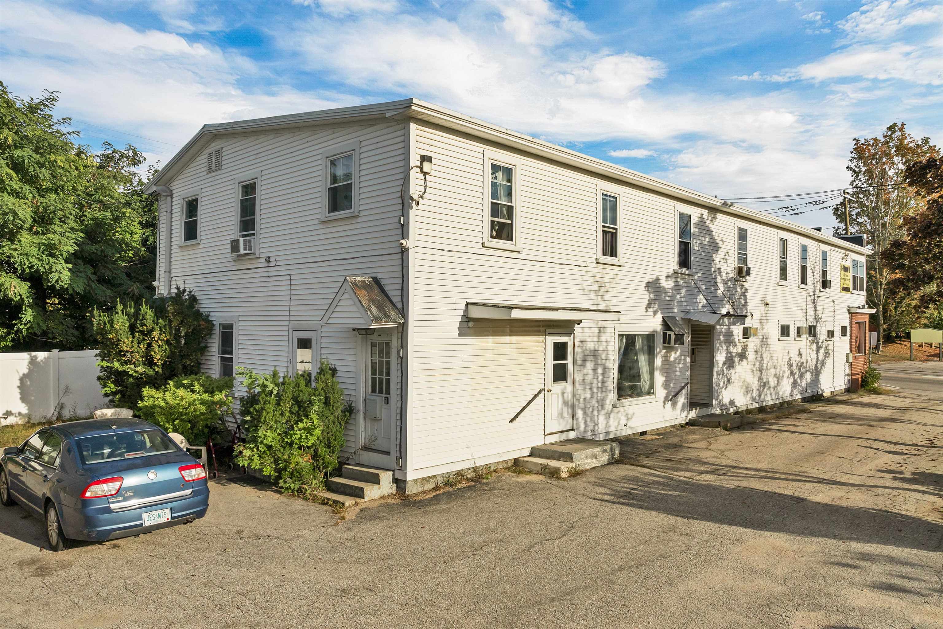 6 Main St, Conway, NH 03818