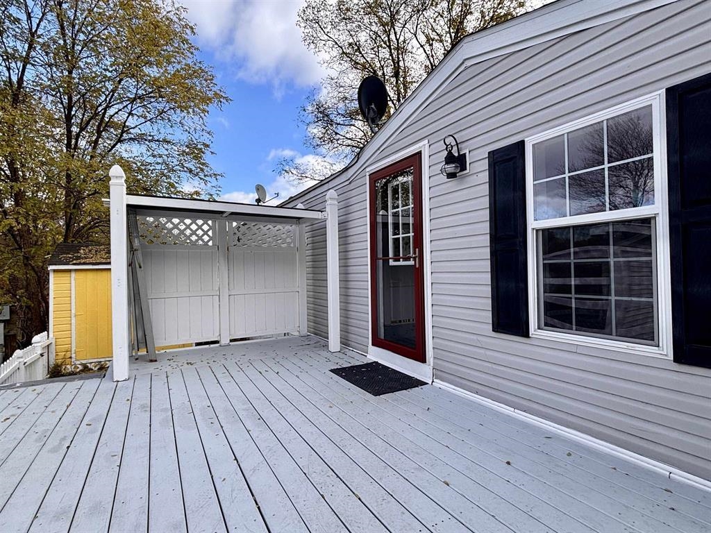 4 Trail St, Franklin, NH 03235