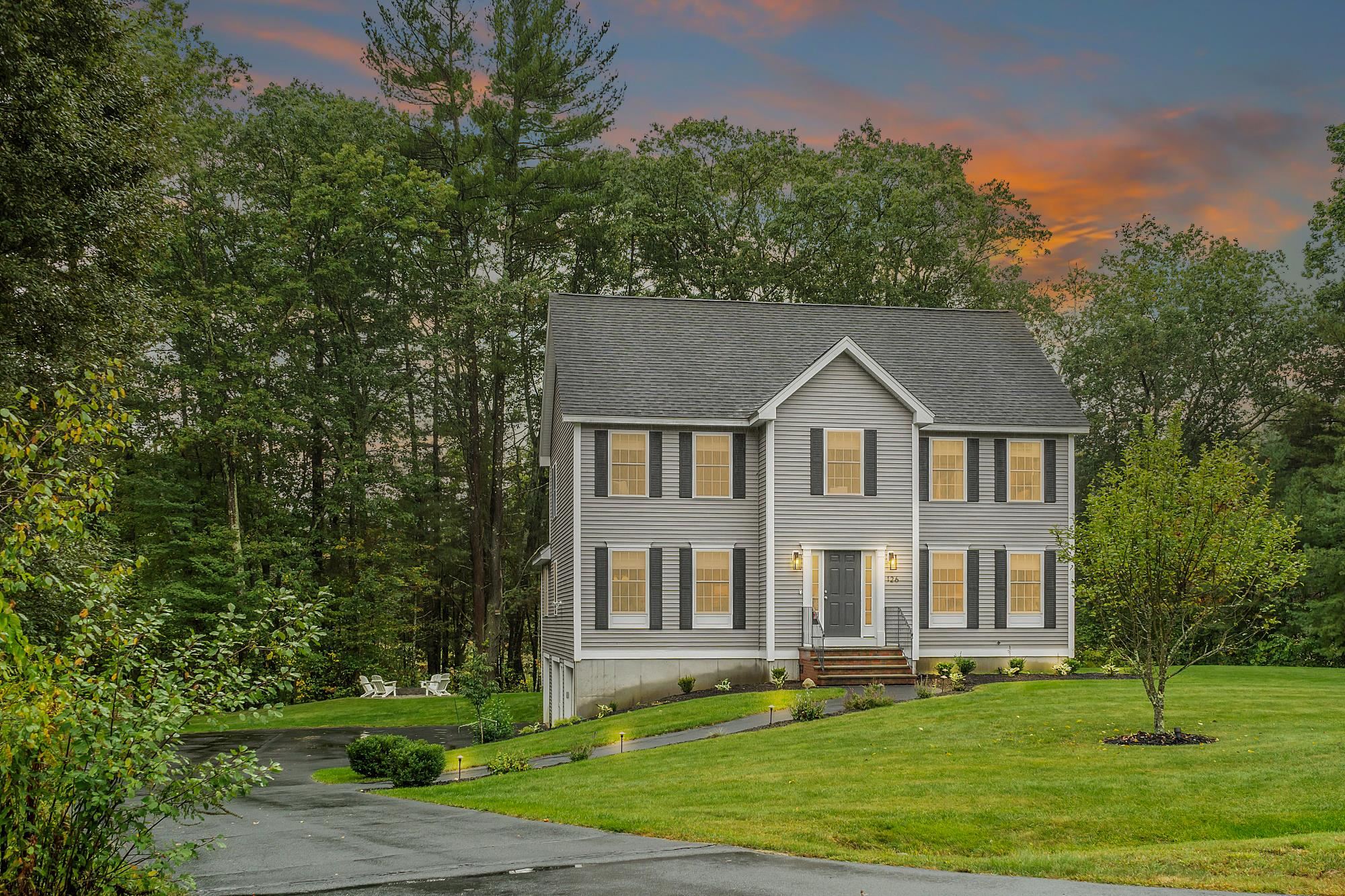 MLS 5063191: 126 Frontier Drive, Pelham NH