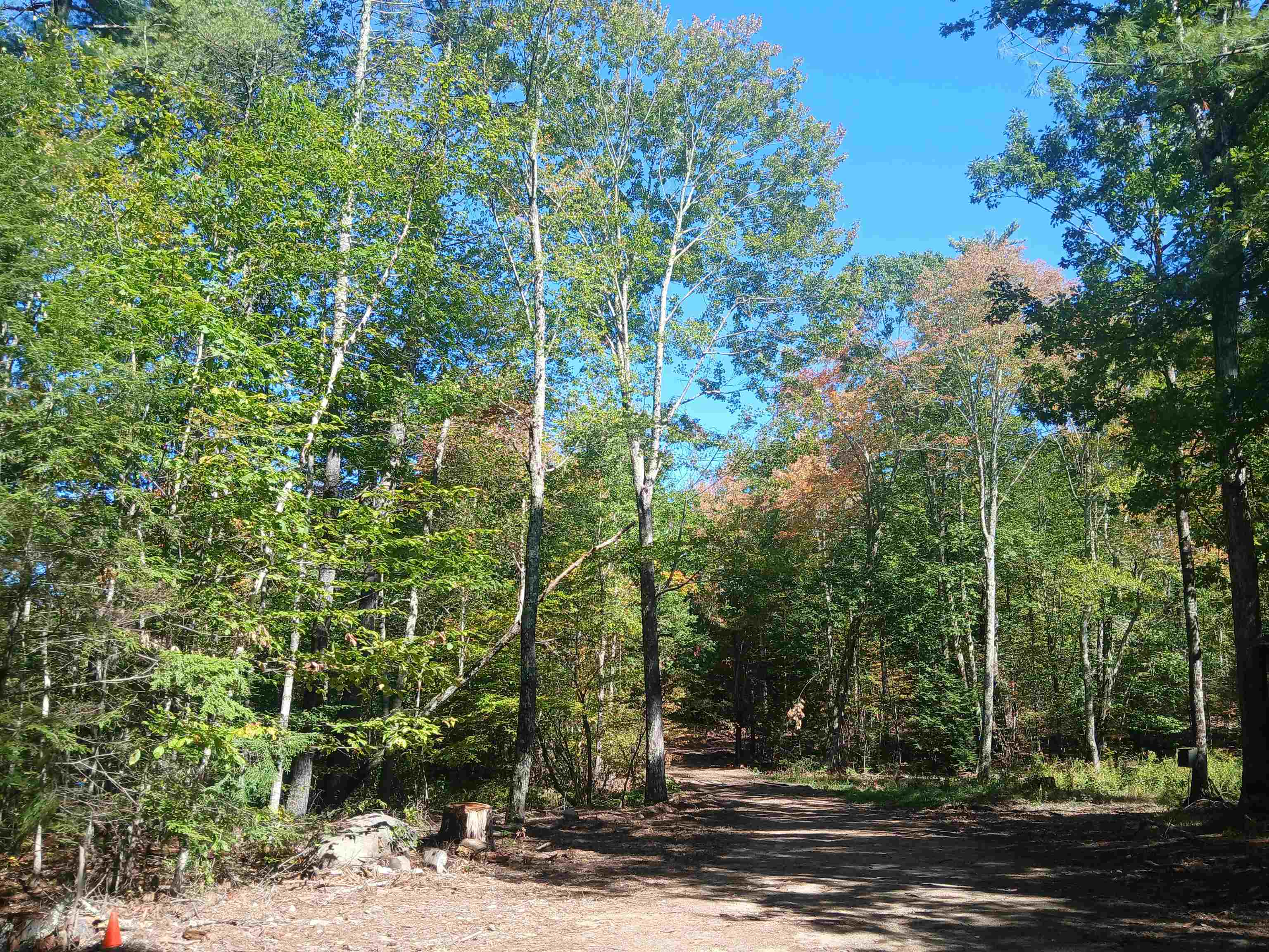 373 Calef Hw, Lee, NH 03861