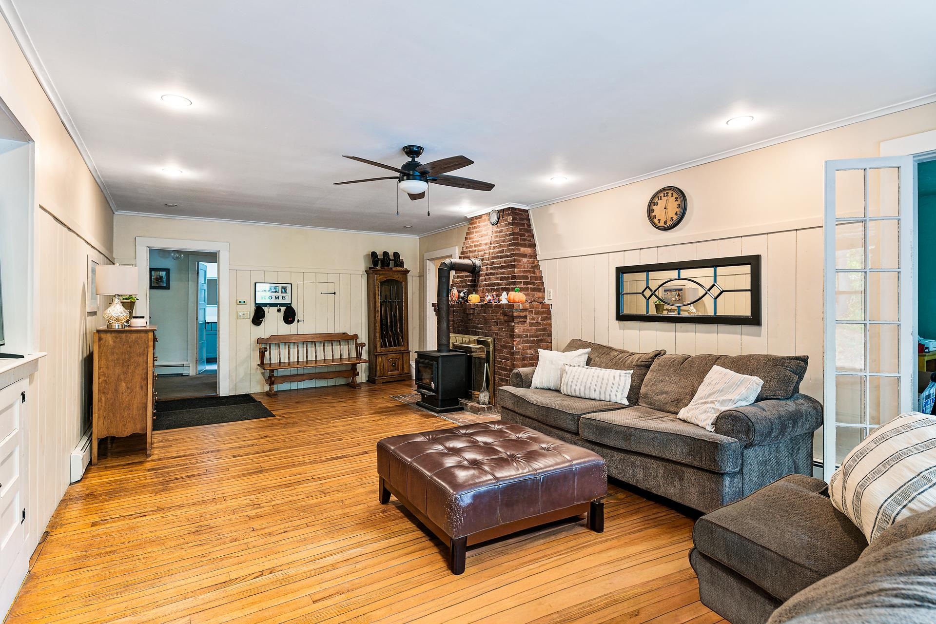 44 Petrin Heights Rd, Claremont, NH 03743