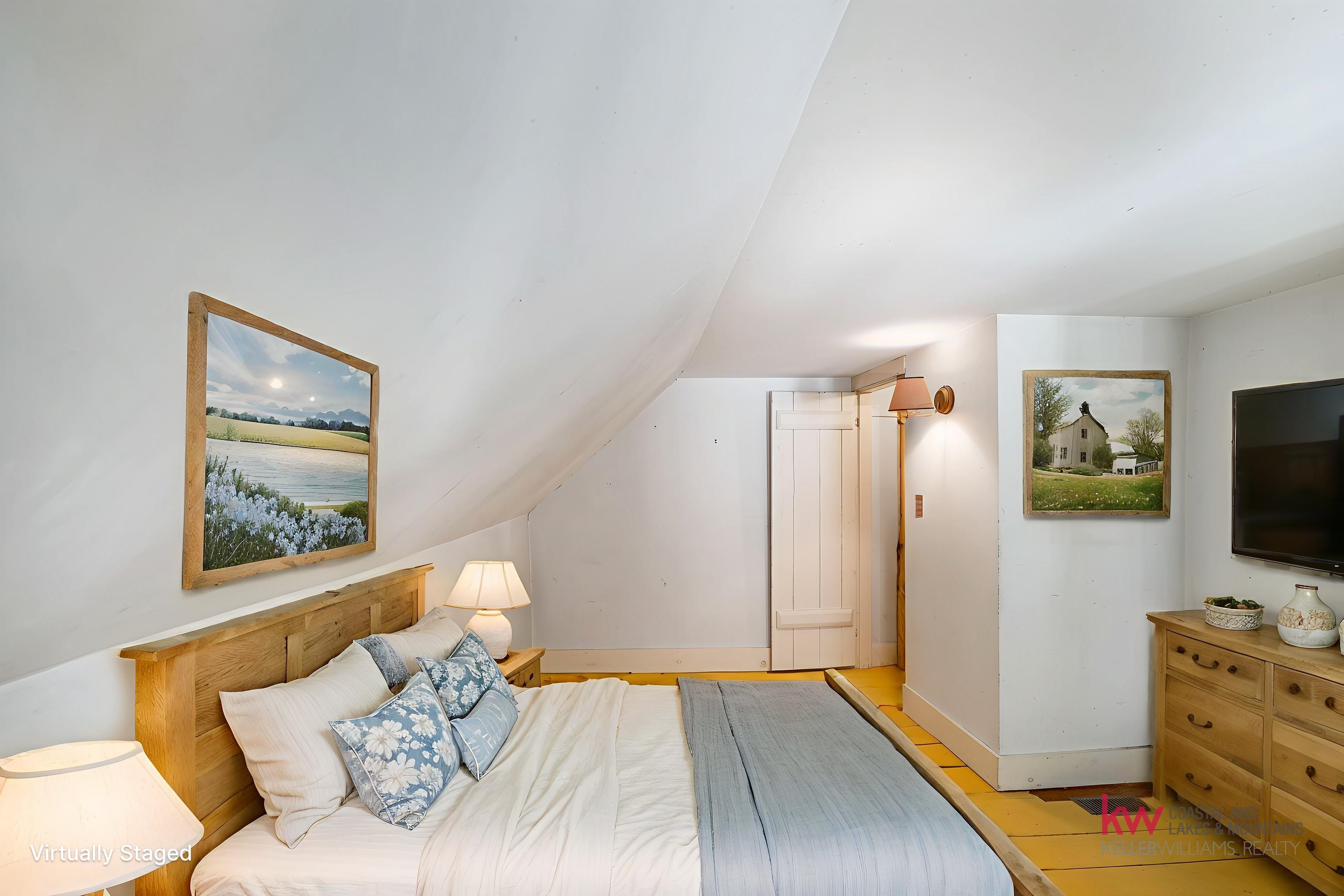 2nd Floor Guest Room Virtually Staged