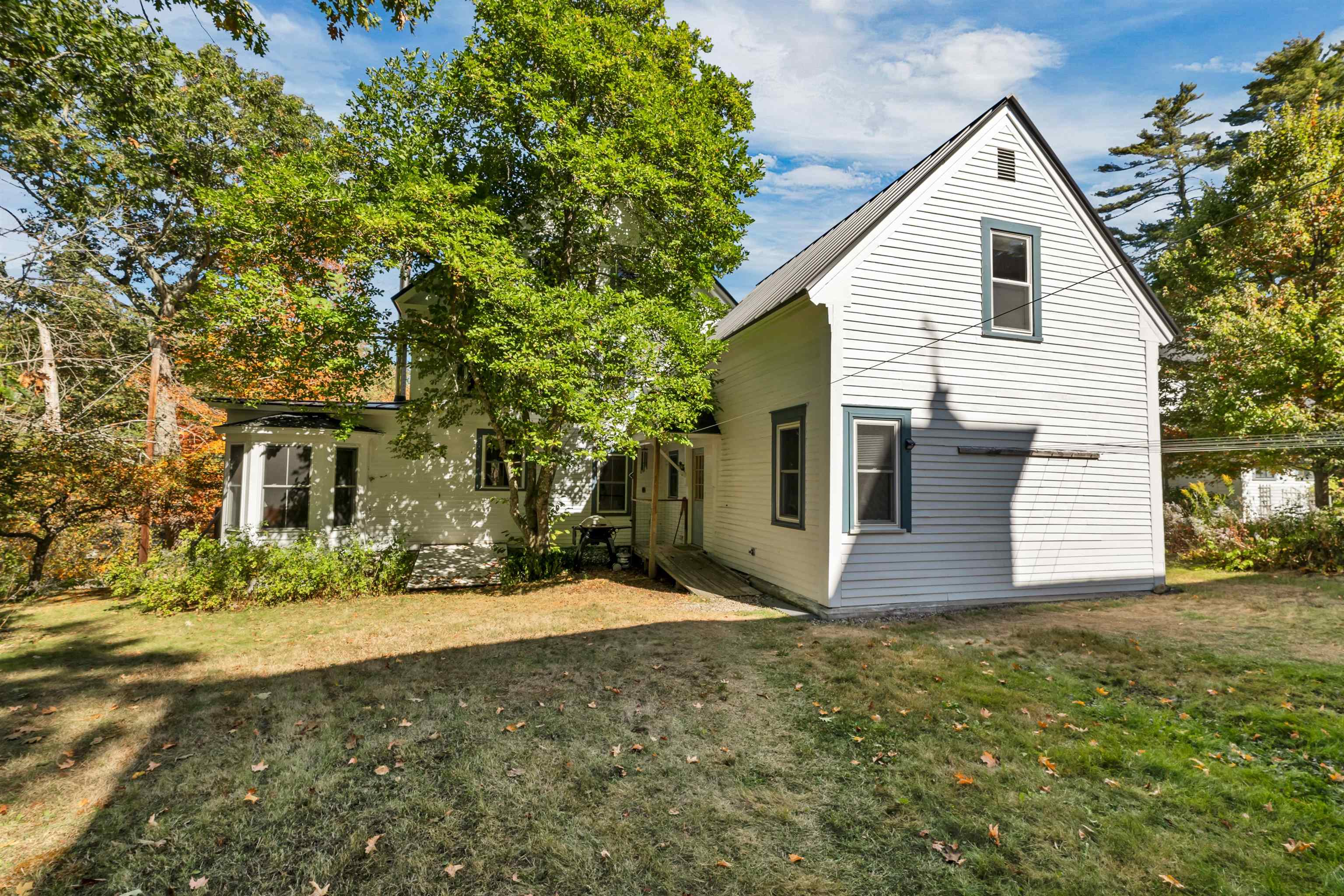 829 Bearcamp Hw, Tamworth, NH 03883