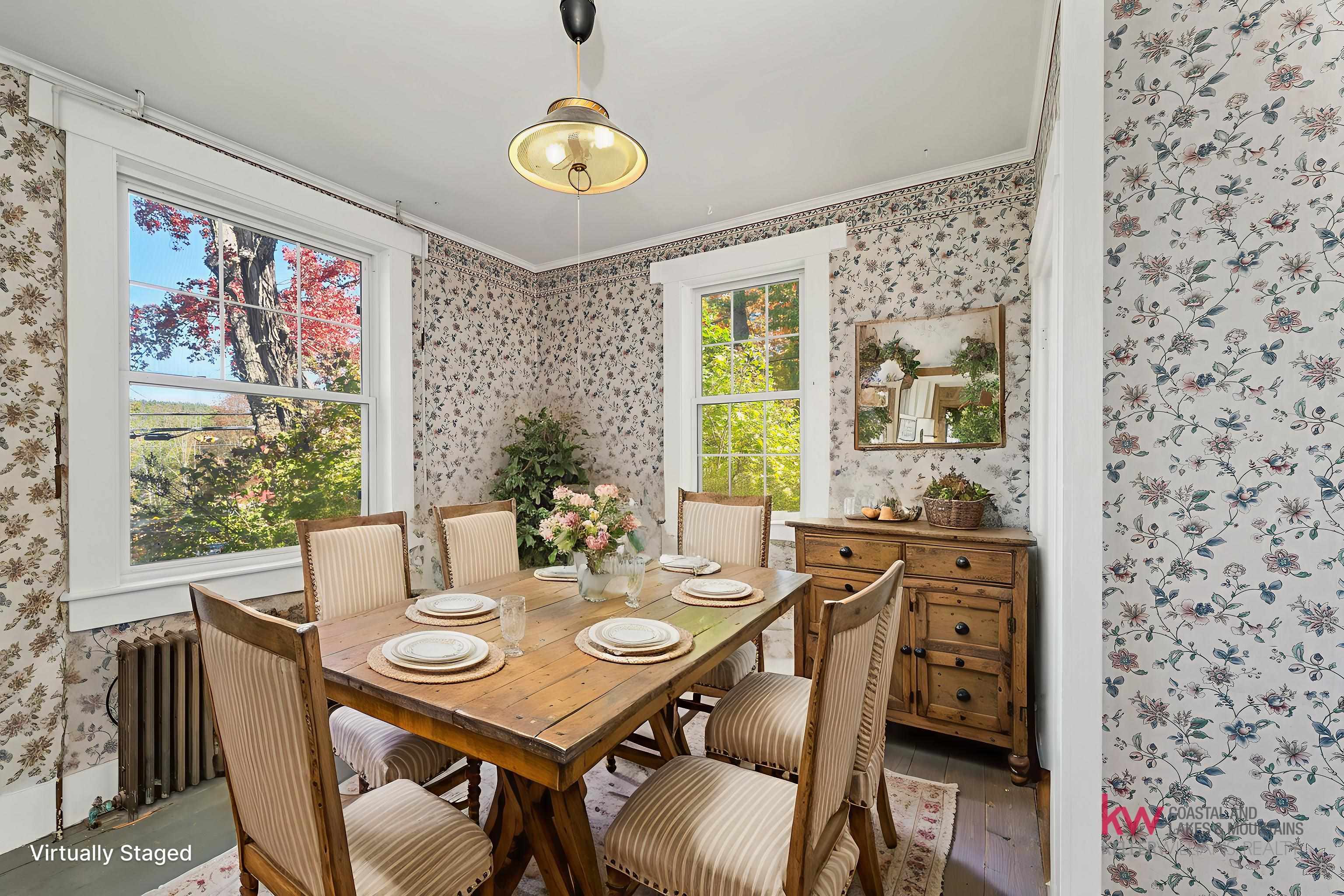 Dining Room Virtually Staged