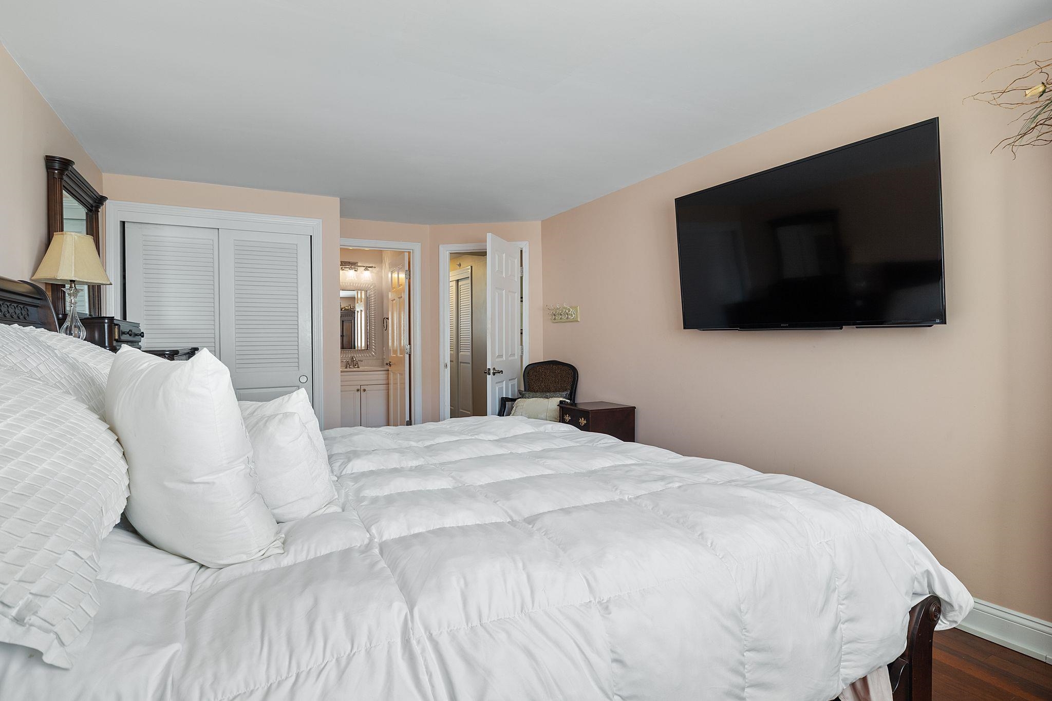 190 Kings Hw, Hampton, NH 03842