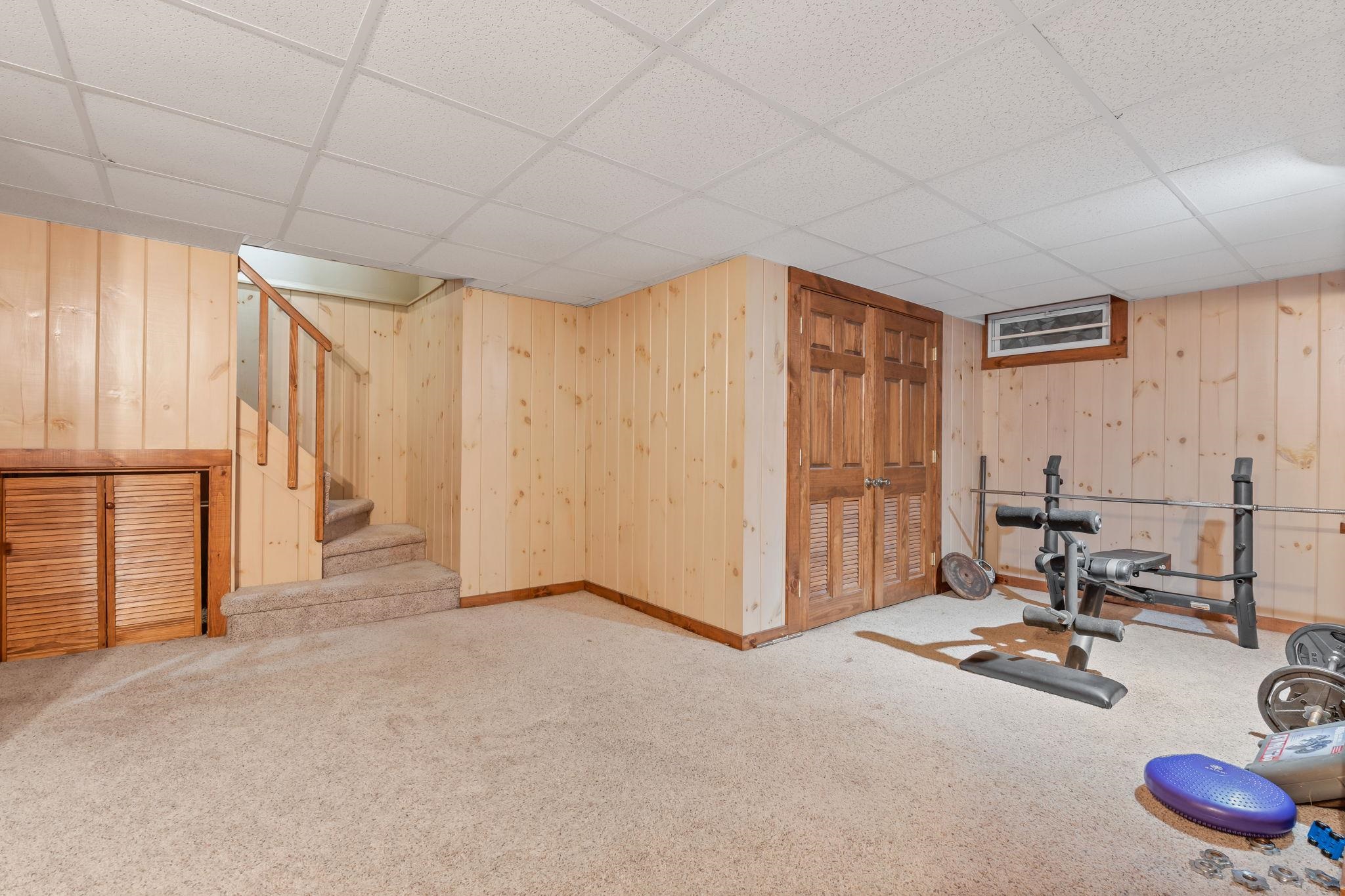 4 Trow Rd, Mont Vernon, NH 03057