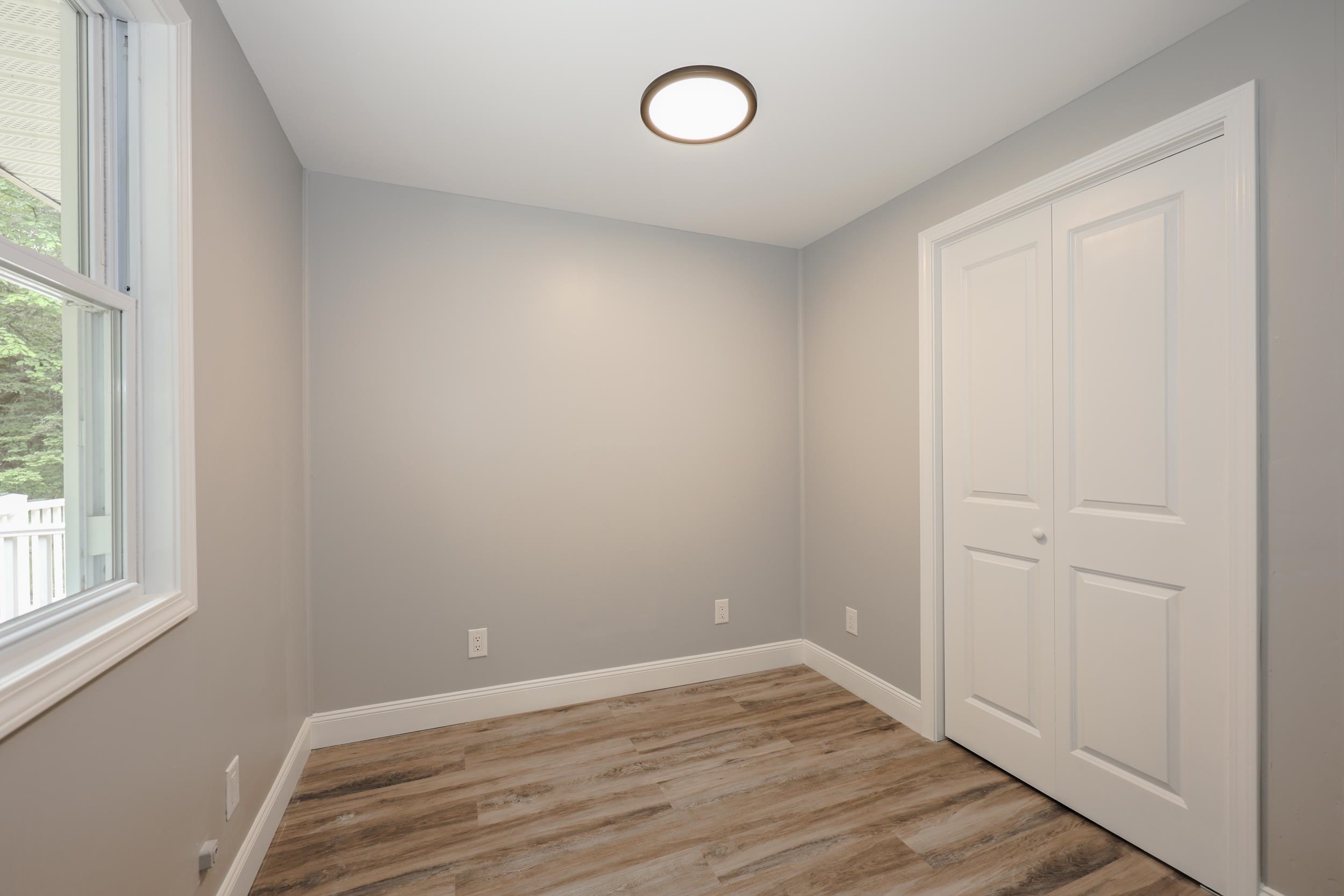 877 St Johnsbury Rd, Littleton, NH 03561