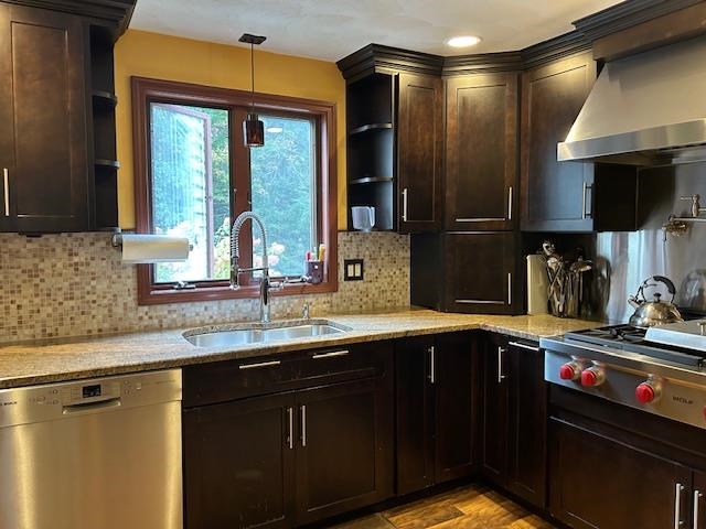 14A Reed St, Londonderry, NH 03053