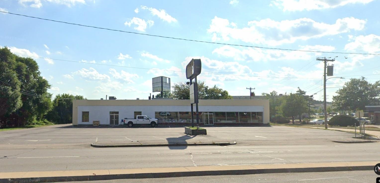 717-719 South Willow St, Manchester, NH 03103