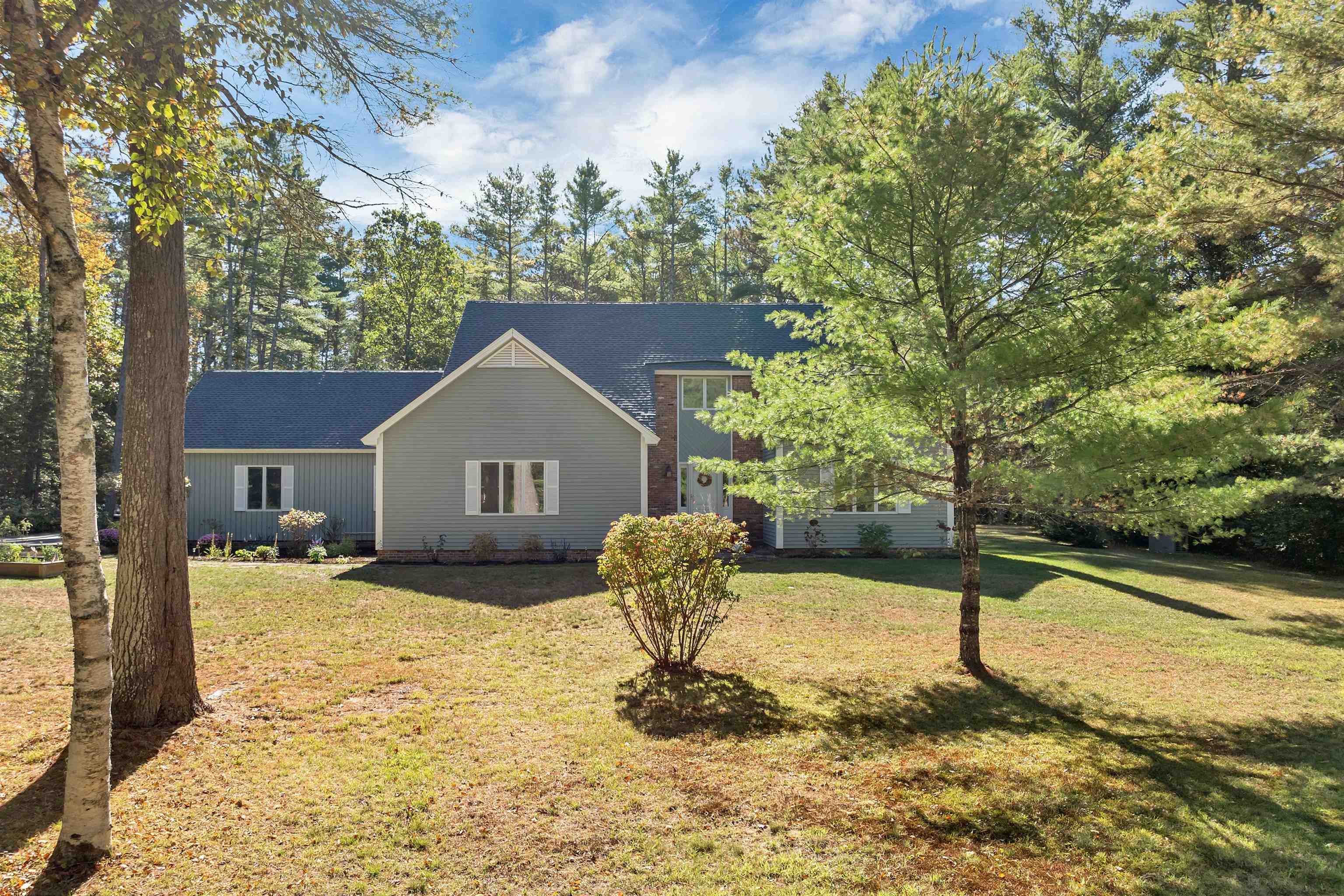 4 Partridgeberry Circle — photo 2