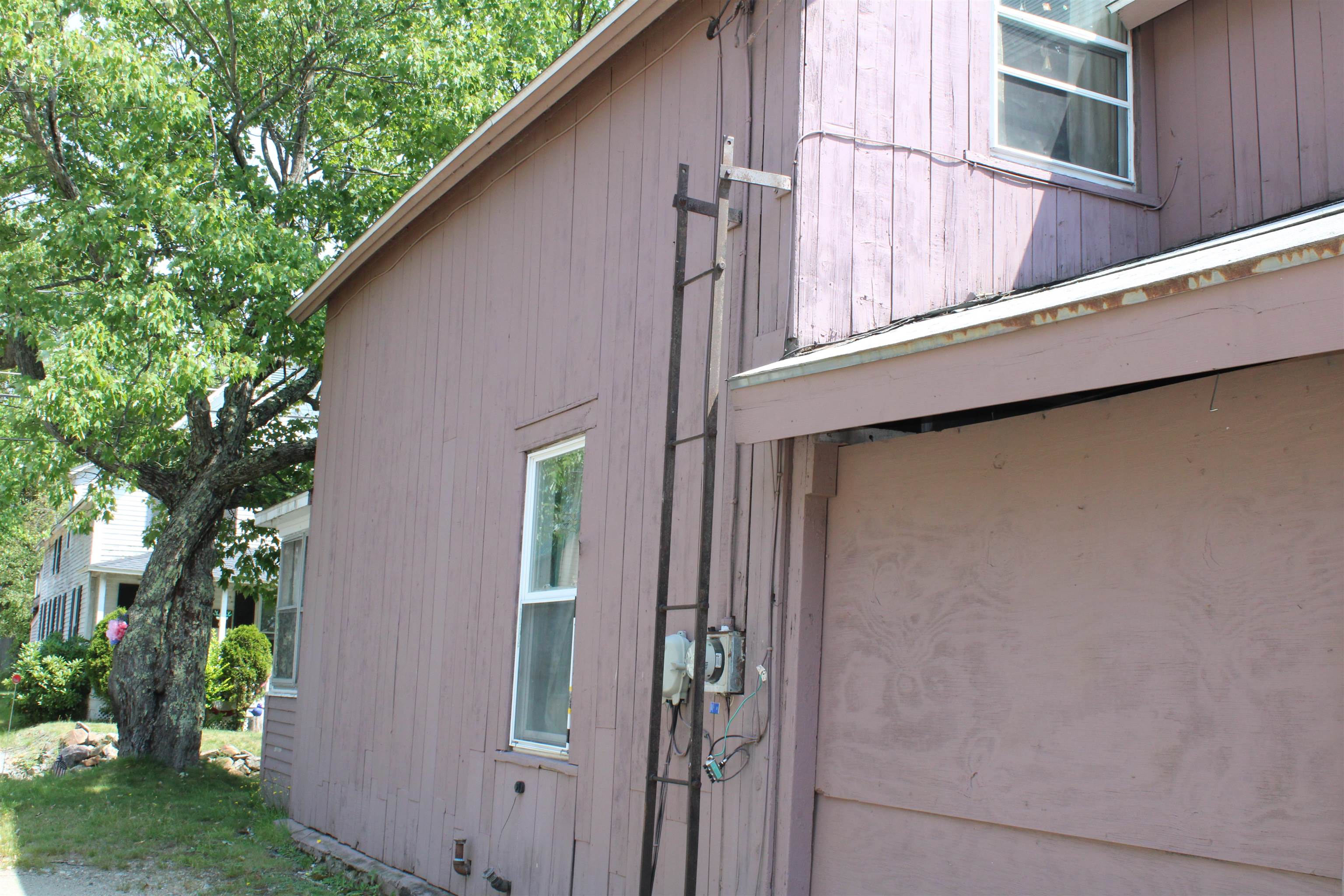 13 Maple St, Lincoln, NH 03251