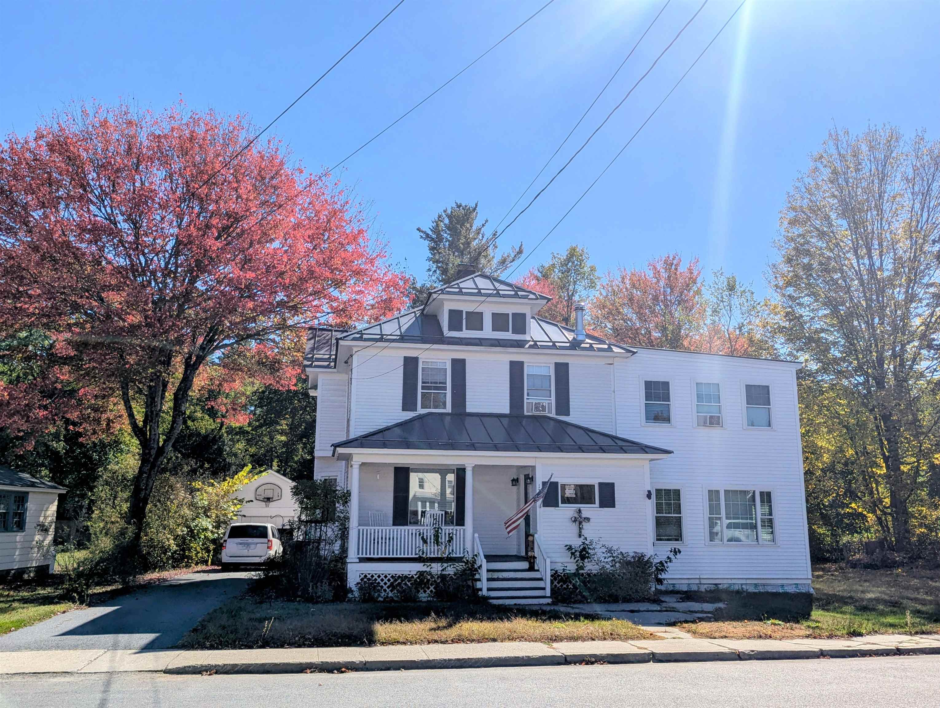 170 Myrtle St, Claremont, NH 03743