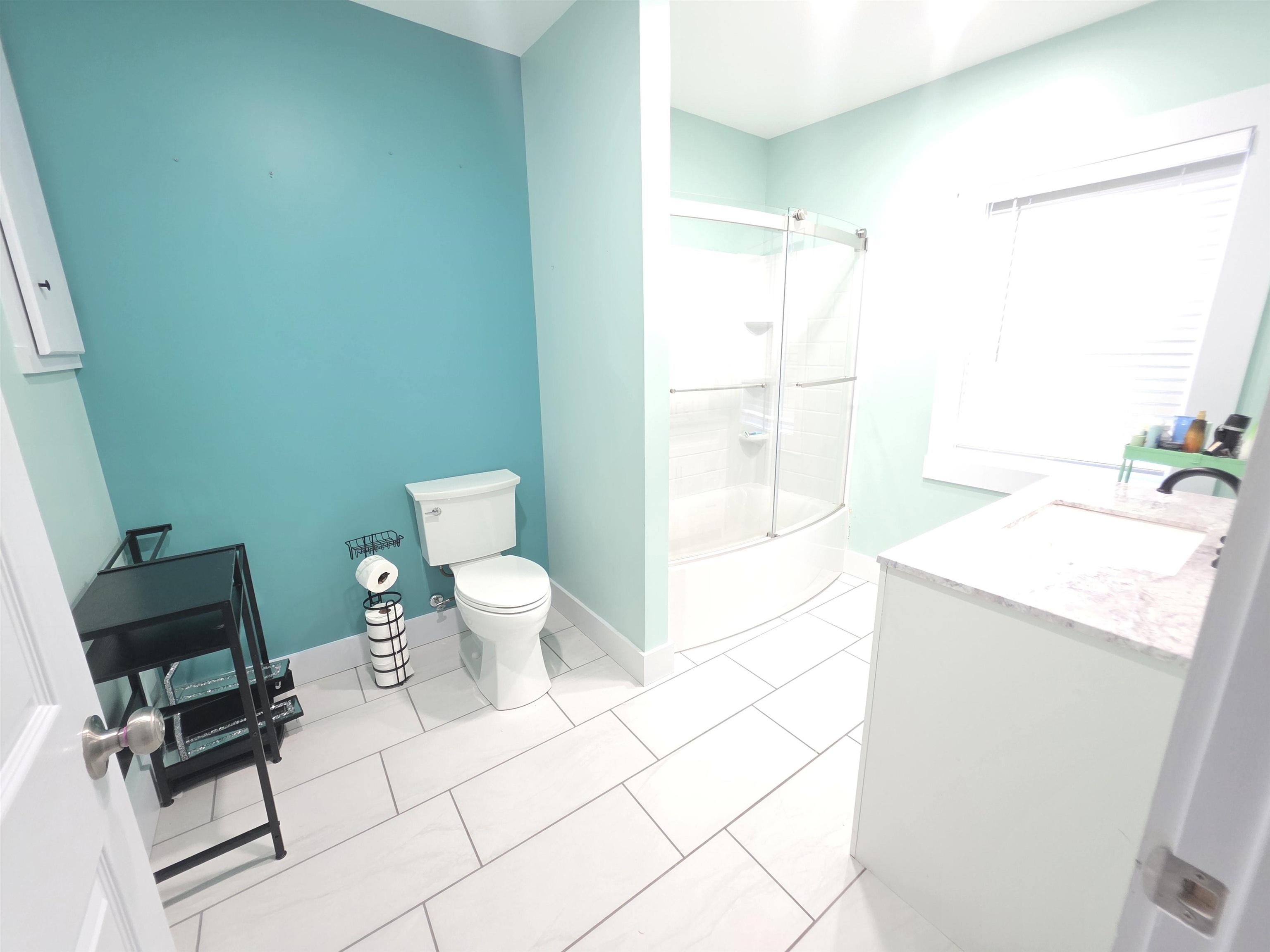 170 Myrtle St, Claremont, NH 03743