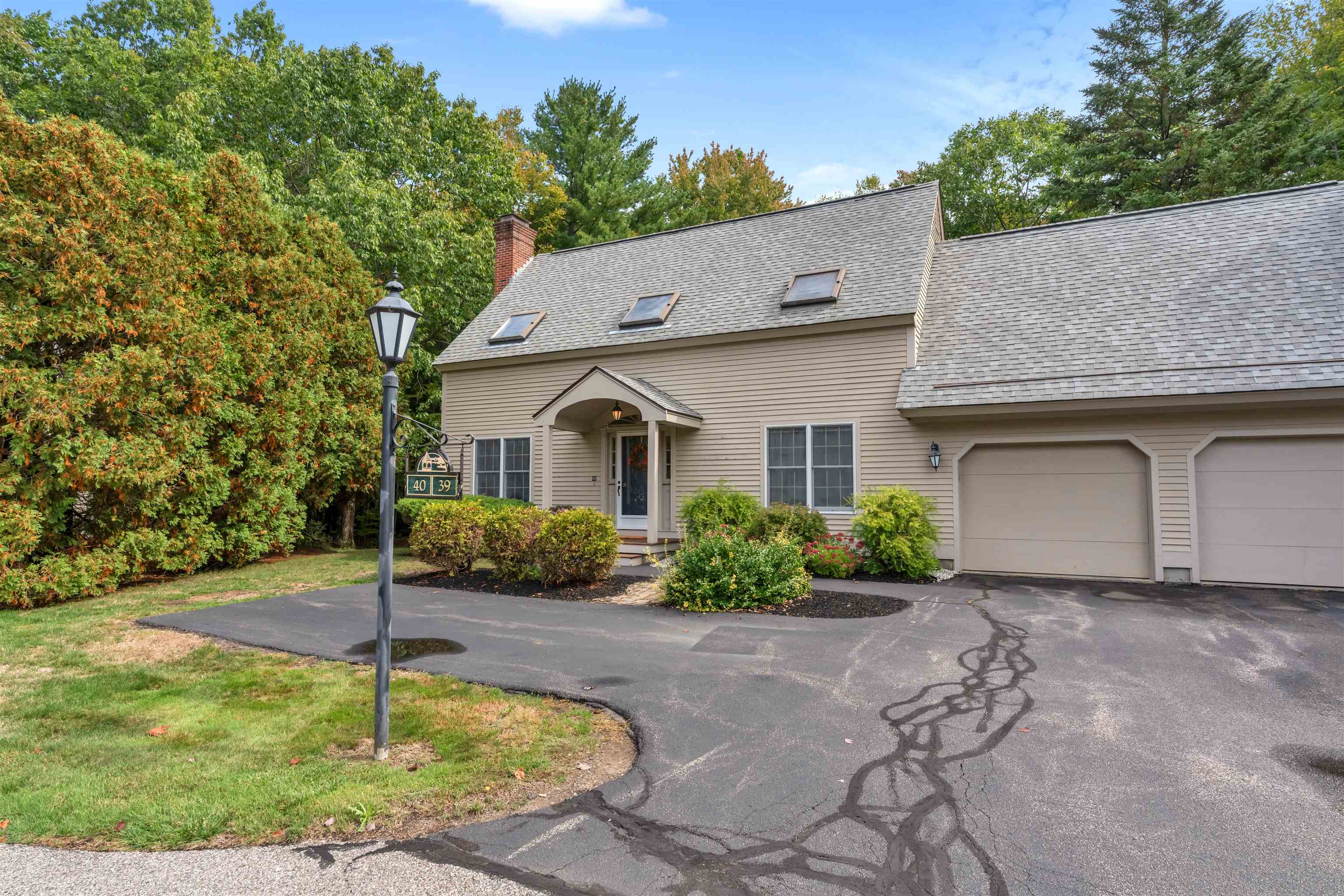 40 Stratham Green, Stratham, NH 03885