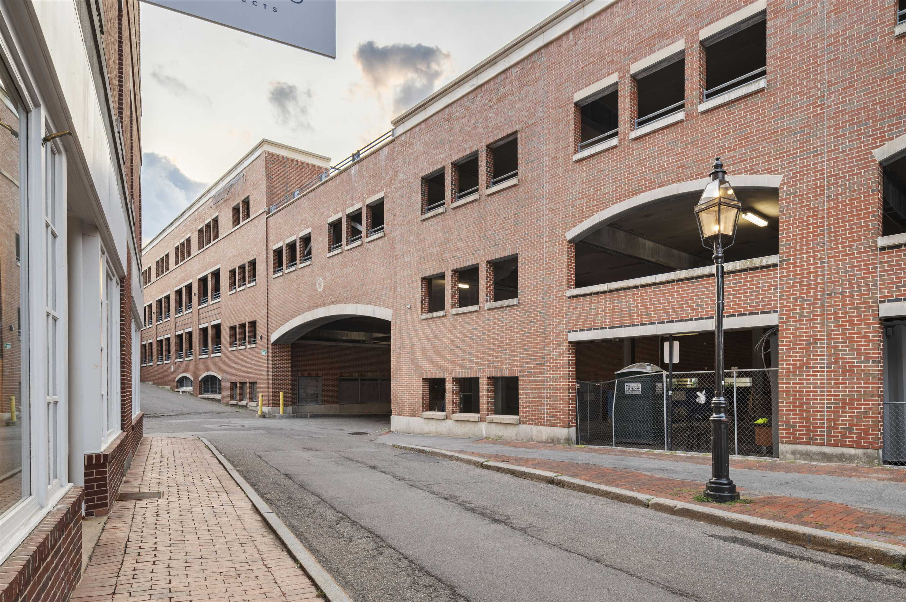 20 Ladd St, Portsmouth, NH 03801