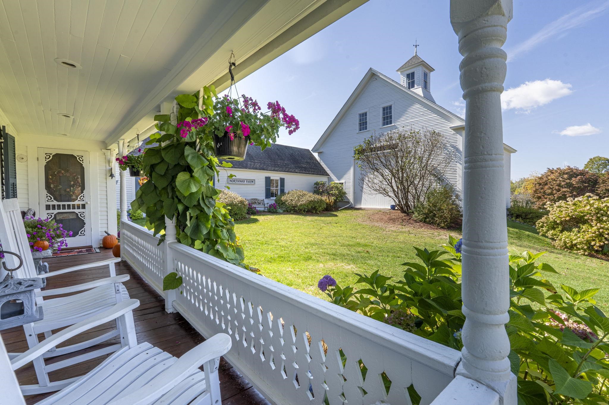 216 North Rd, Candia, NH 03034