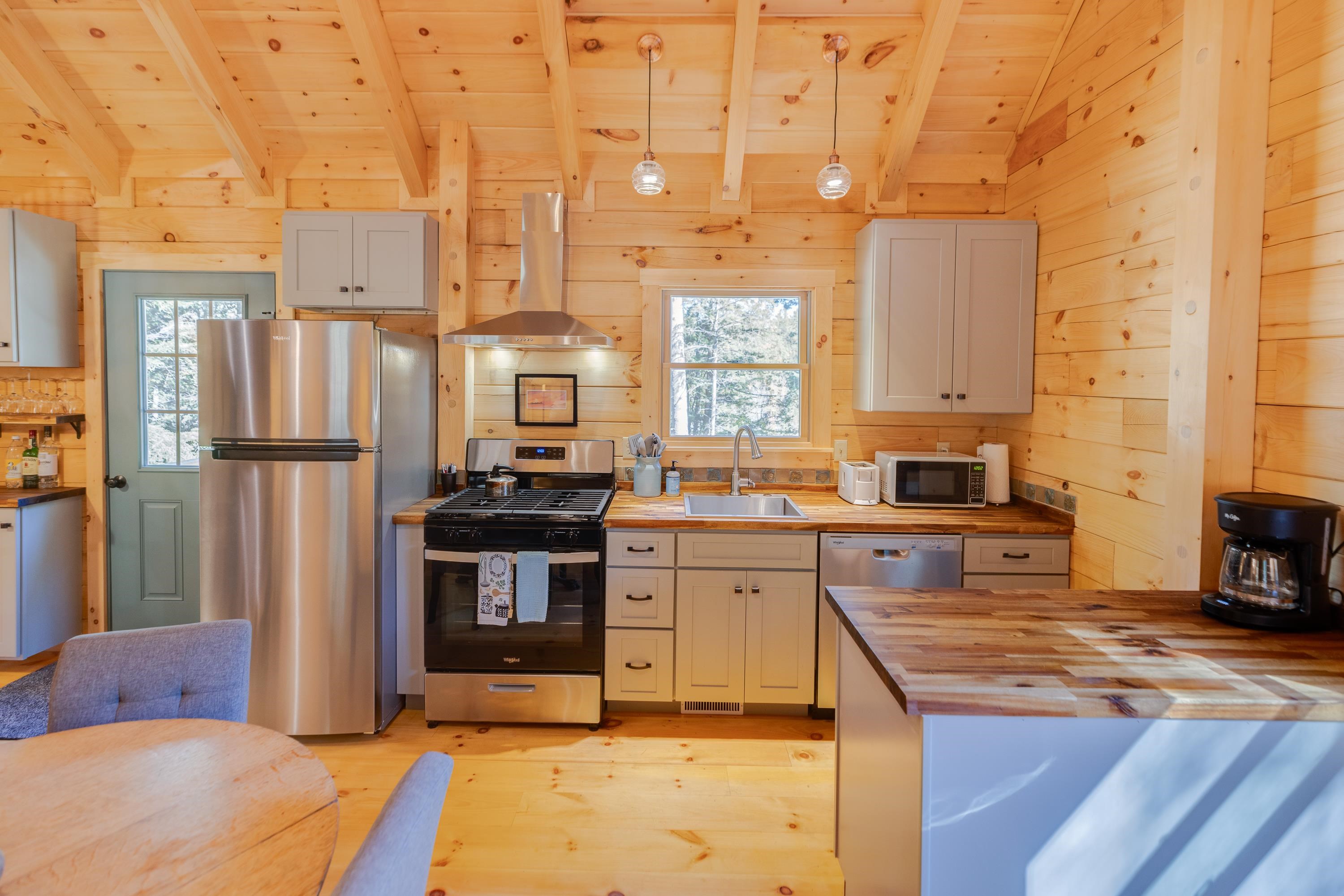 53 Rogers Rd, Haverhill, NH 03785