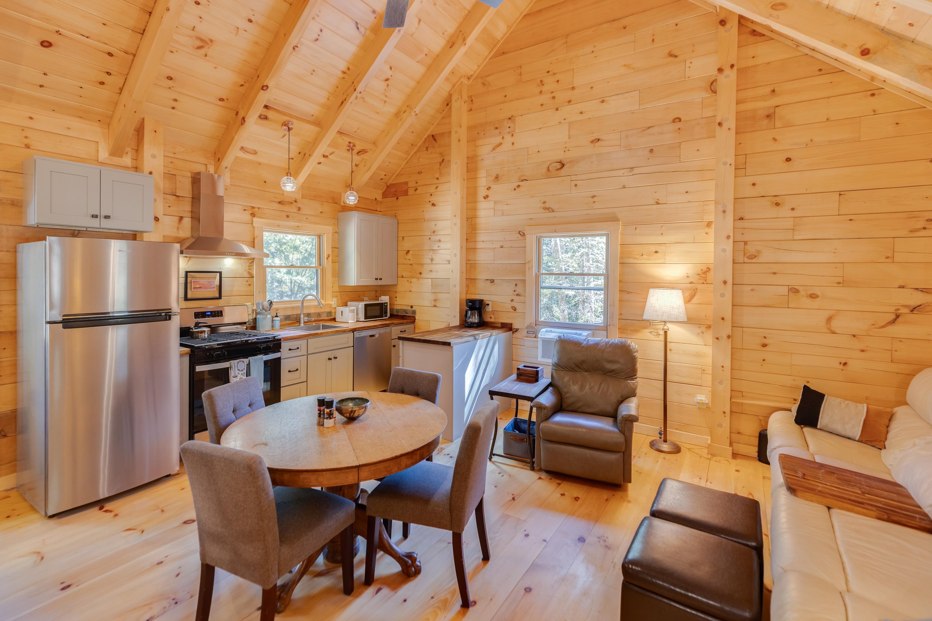 53 Rogers Rd, Haverhill, NH 03785