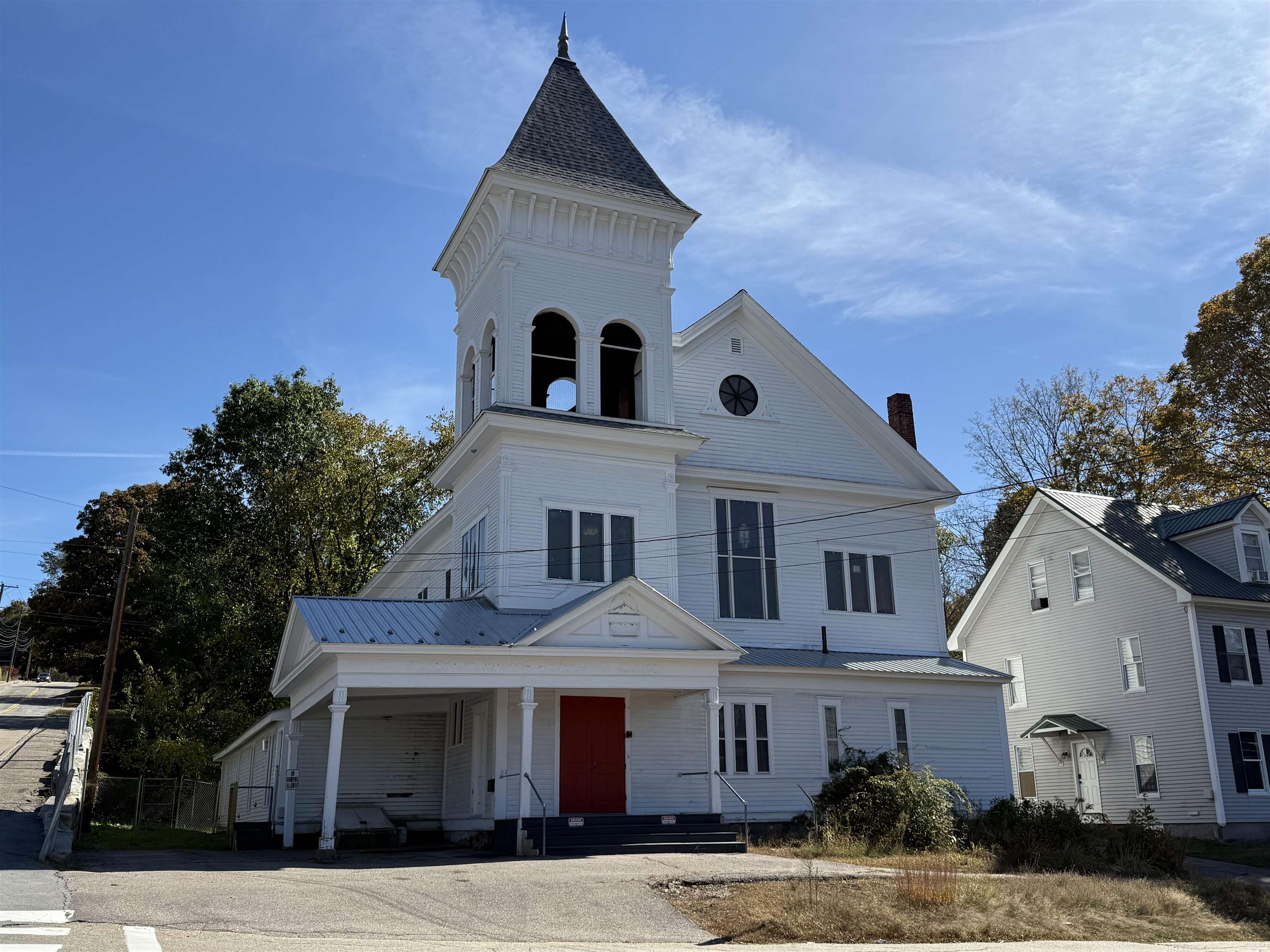 88 Franklin St, Franklin, NH 03235