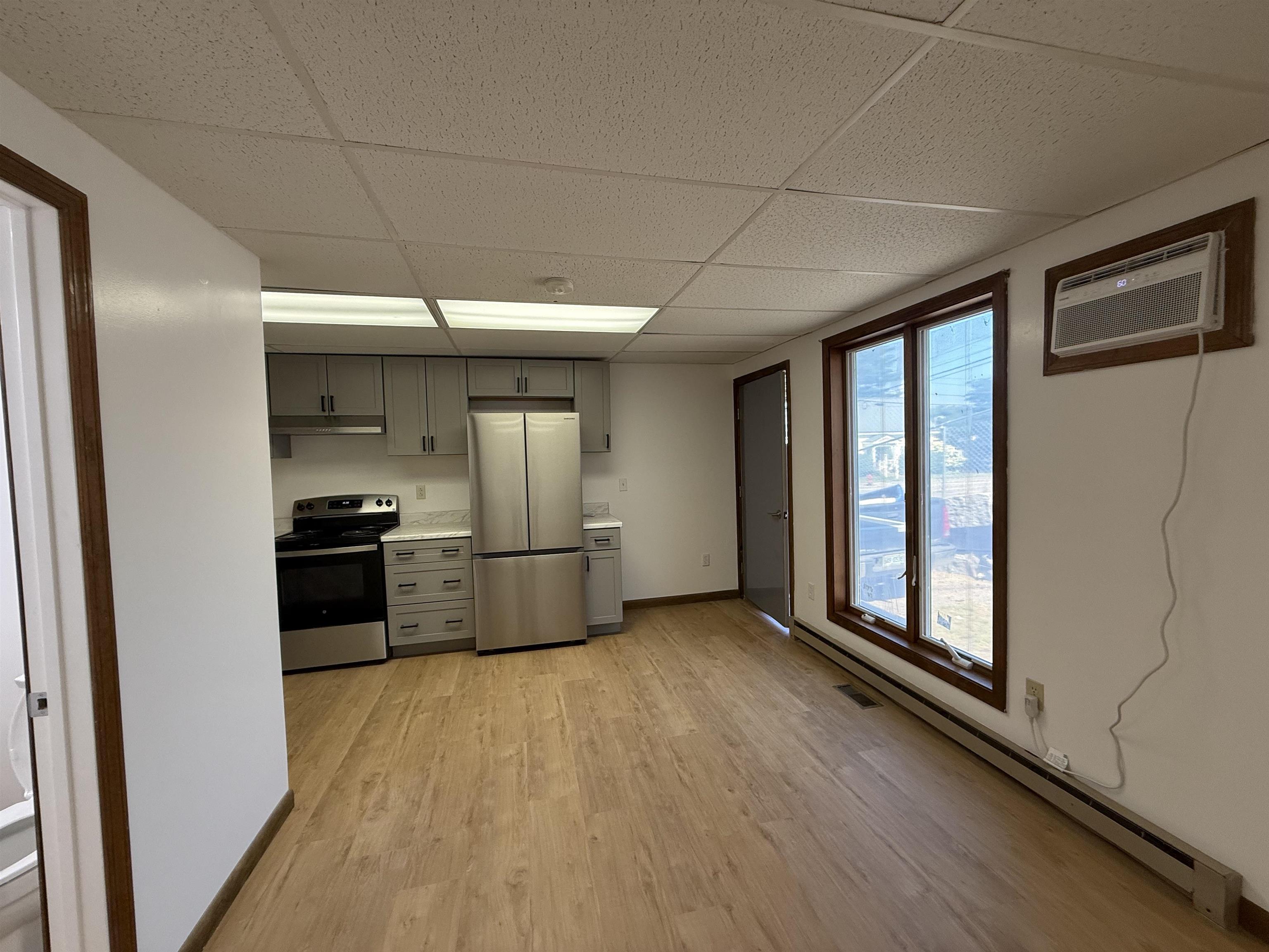 88 Franklin St, Franklin, NH 03235