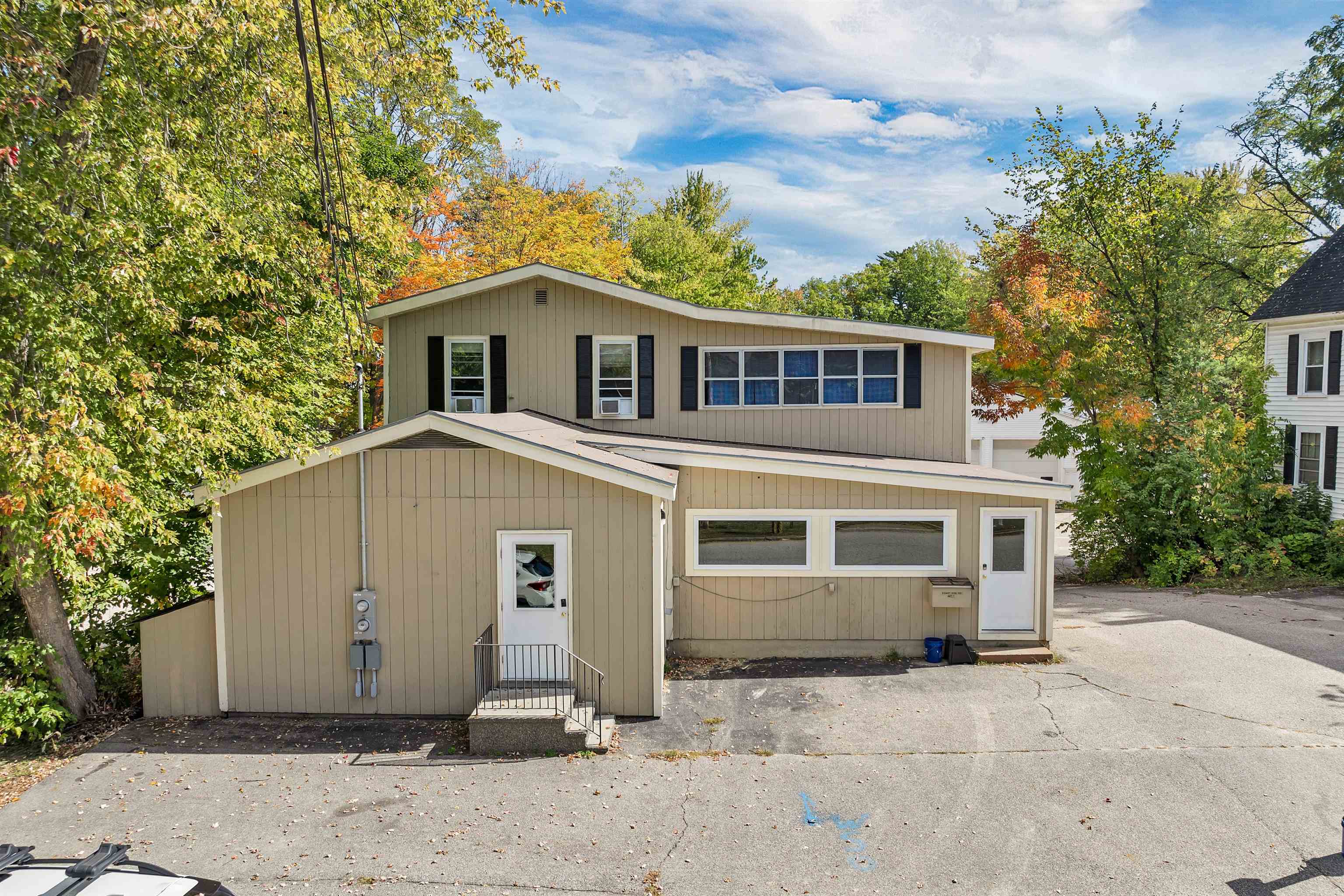 9 East Side Rd, Conway, NH 03818