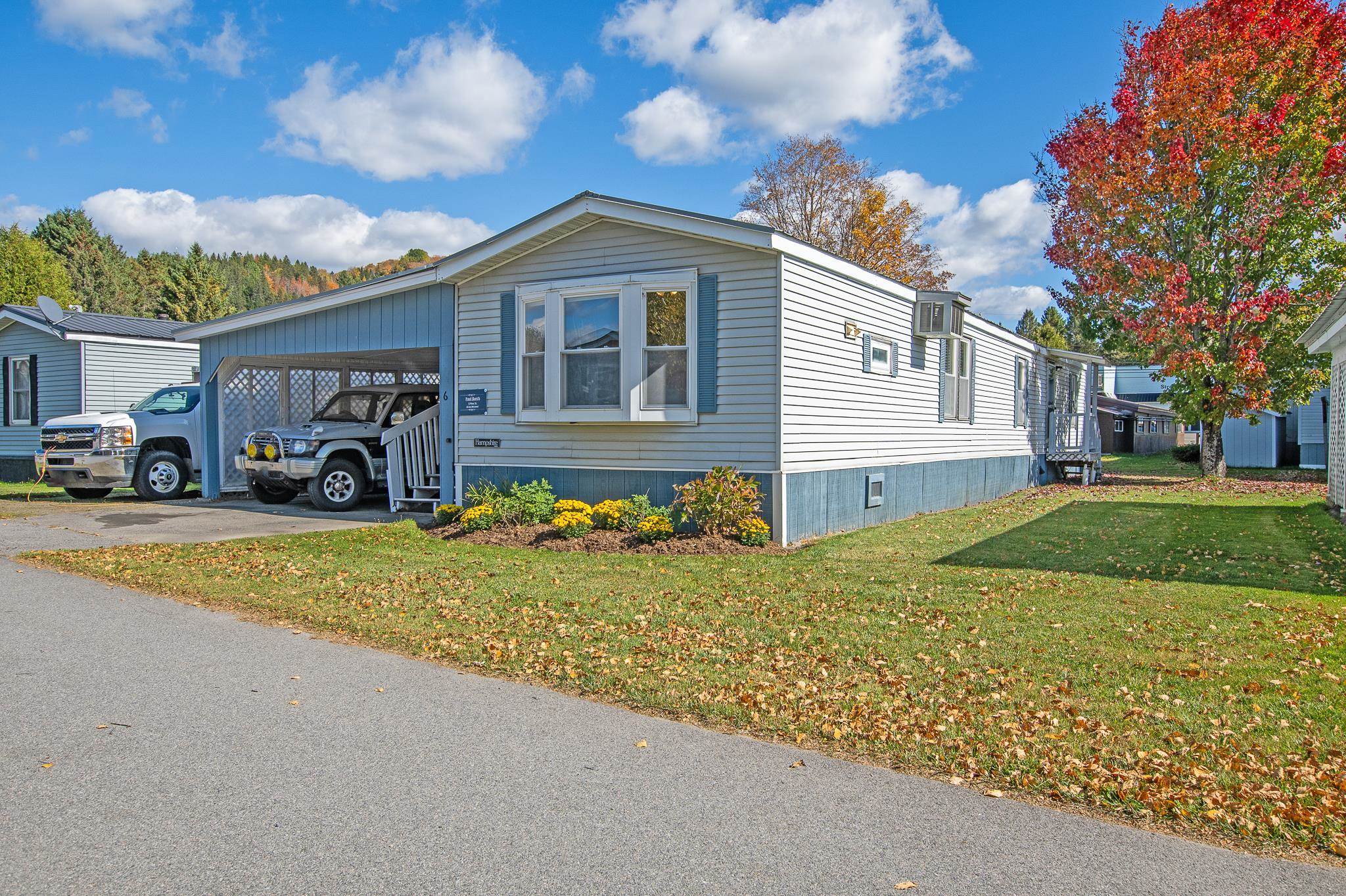 6 Pine St, Colebrook, NH 03576
