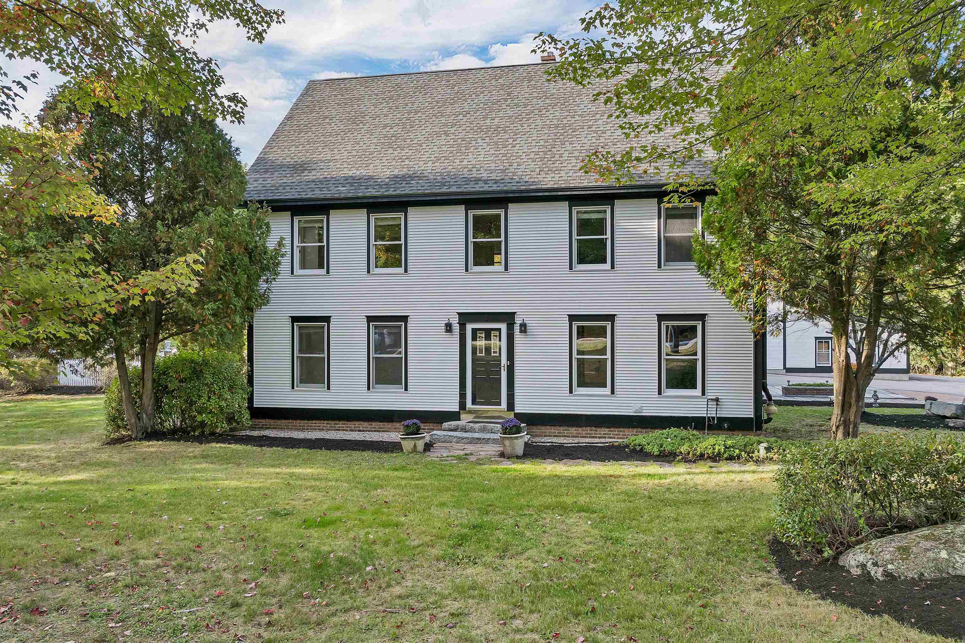 7 Morgan Dr, Bow, NH 03304