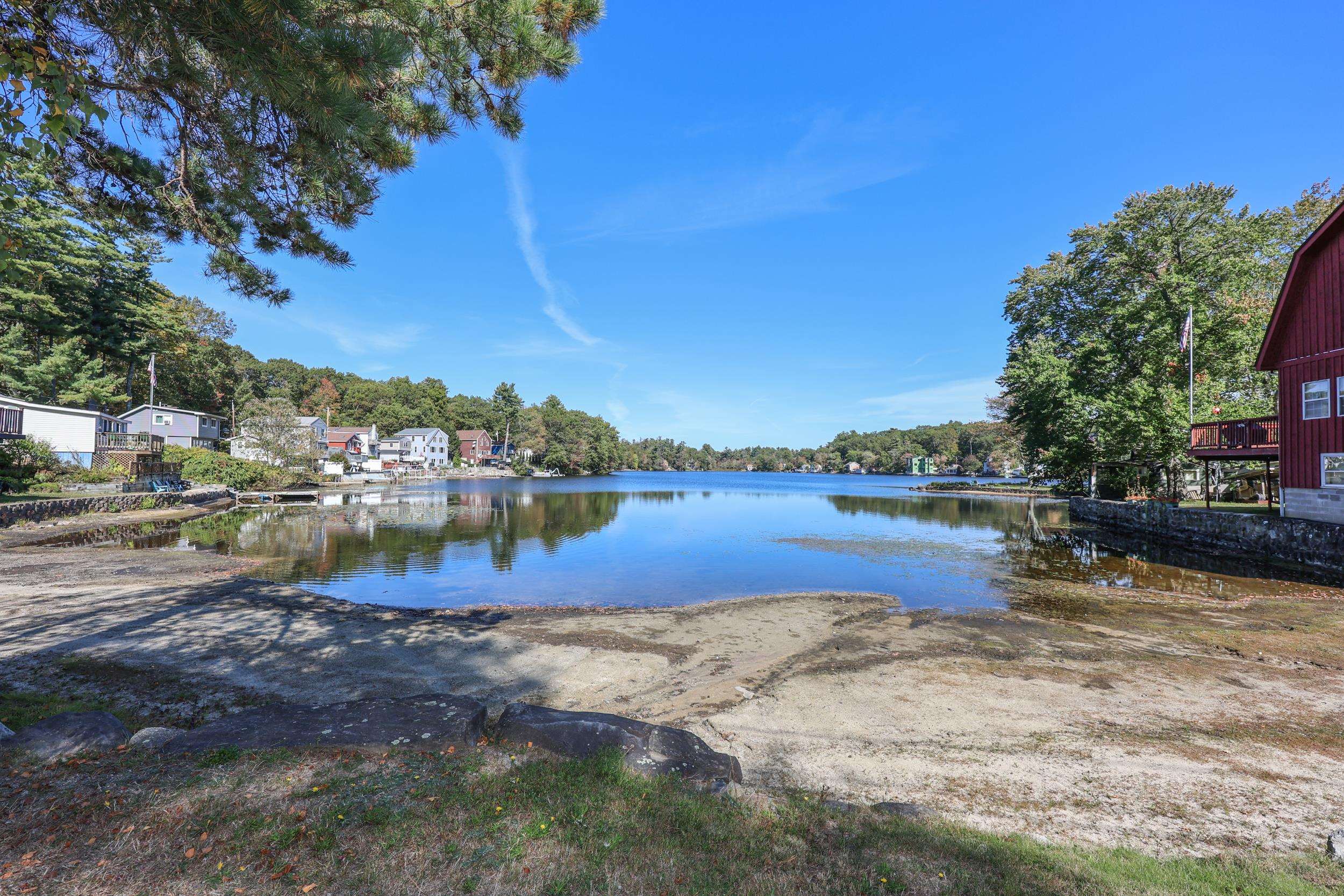 17 Cole Rd, Windham, NH 03087