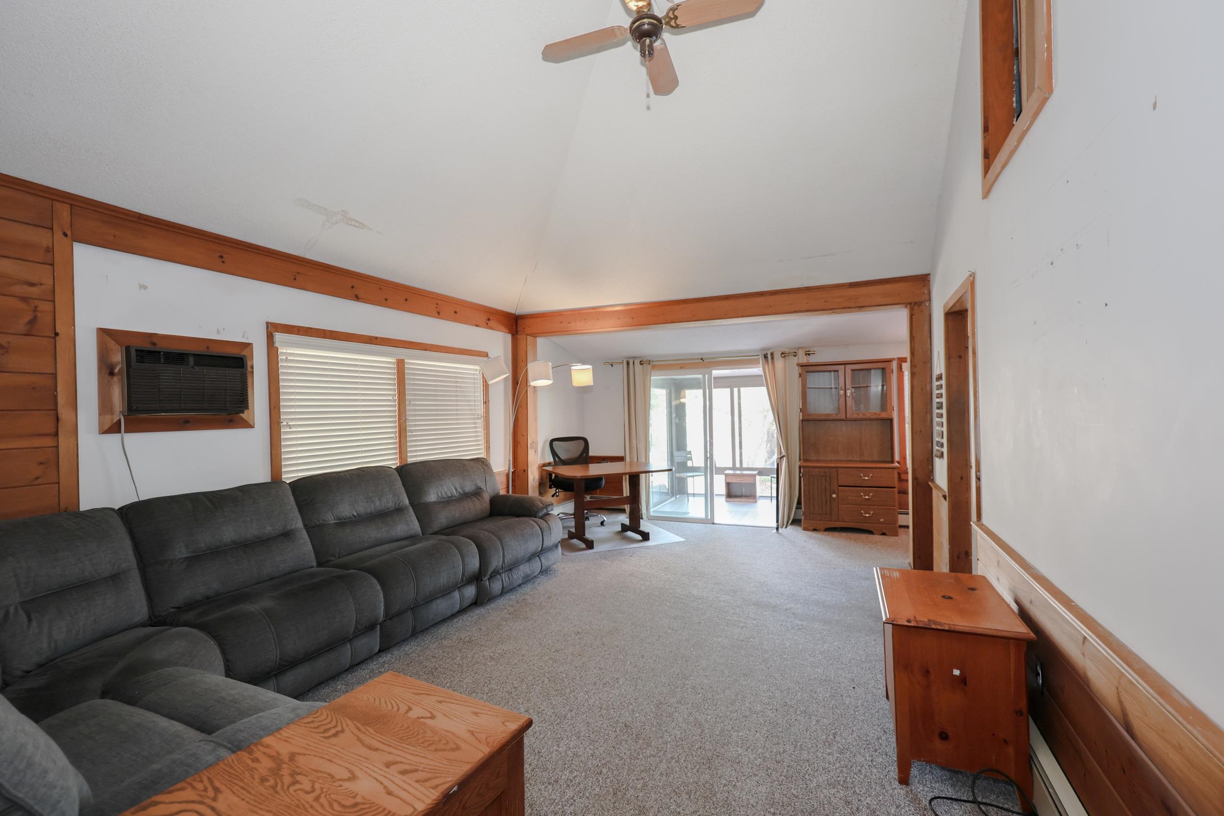 17 Cole Rd, Windham, NH 03087