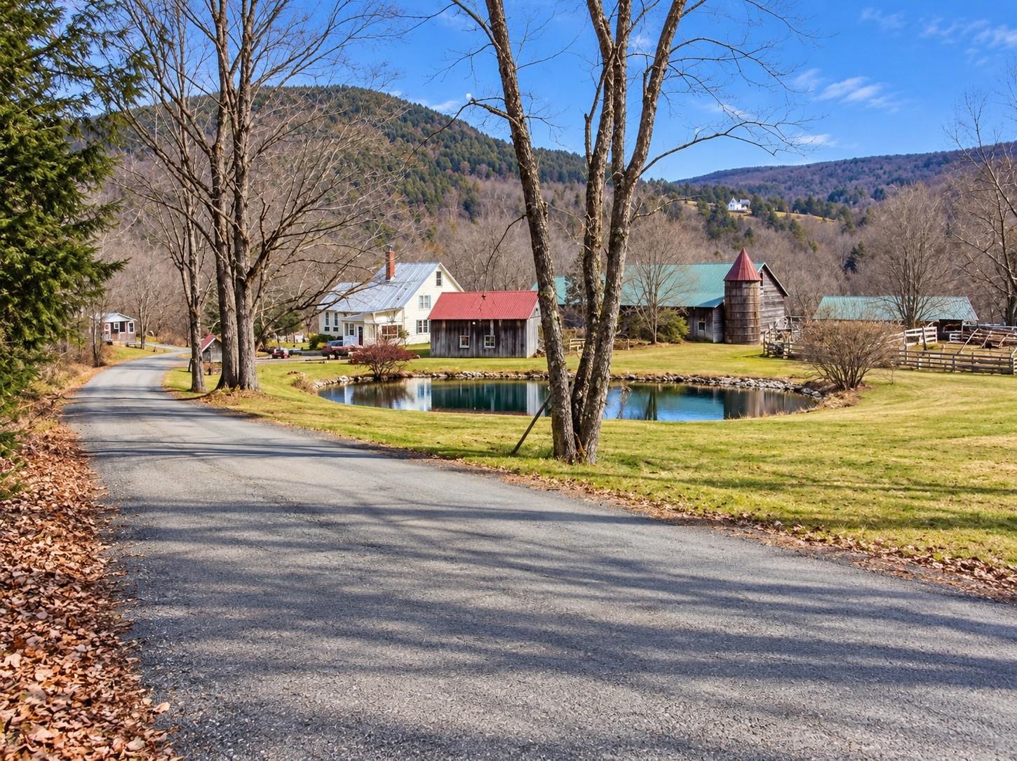 Photo 1 of Single family home for sale at 72 Wood Rd, White River Junction, VT 05001 | MLS# 5064426 | Listing updated on 2026-10-01