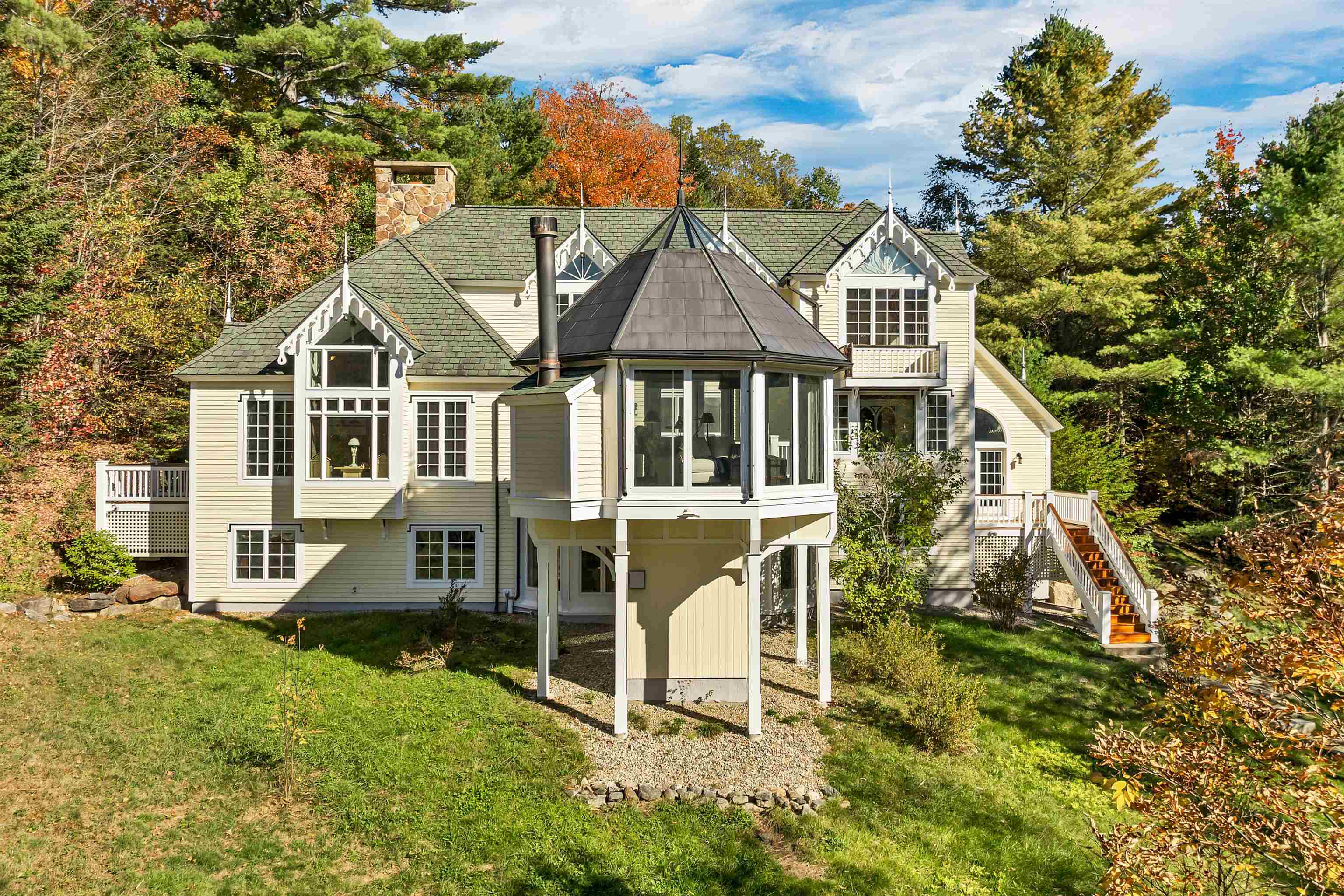 27 Jasinski Rd, Waterville Valley, NH 03215