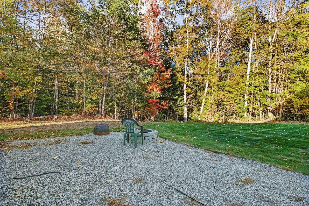 431 George Rd, Hebron, NH 03241